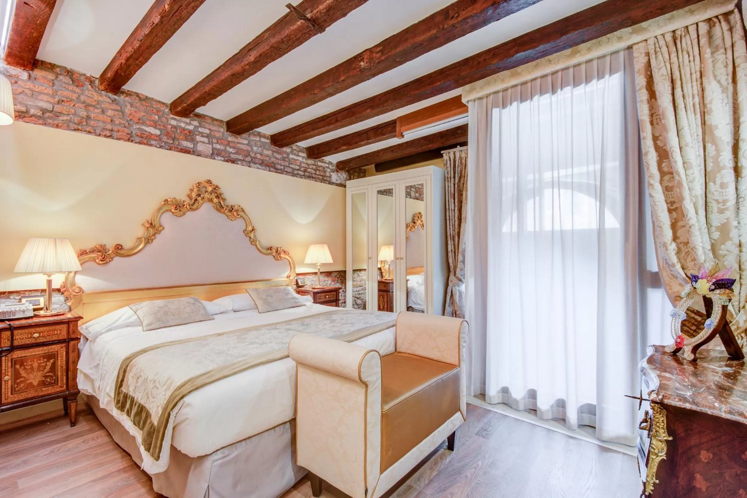 Photo of the whole room, Bed in Hotel Al Duca Di Venezia
