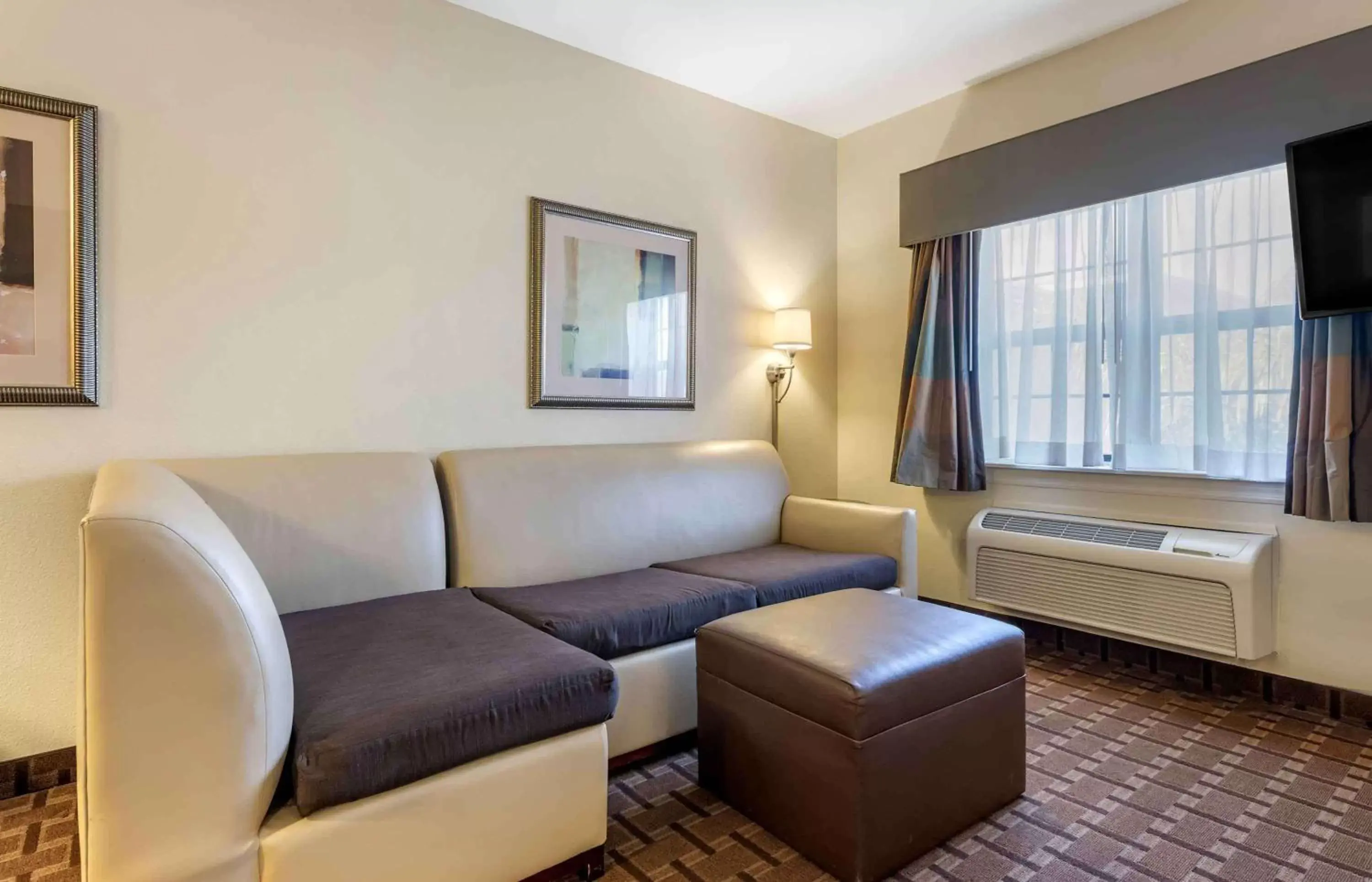 Bedroom, Seating Area in Extended Stay America Premier Suites - Lakeland - I-4