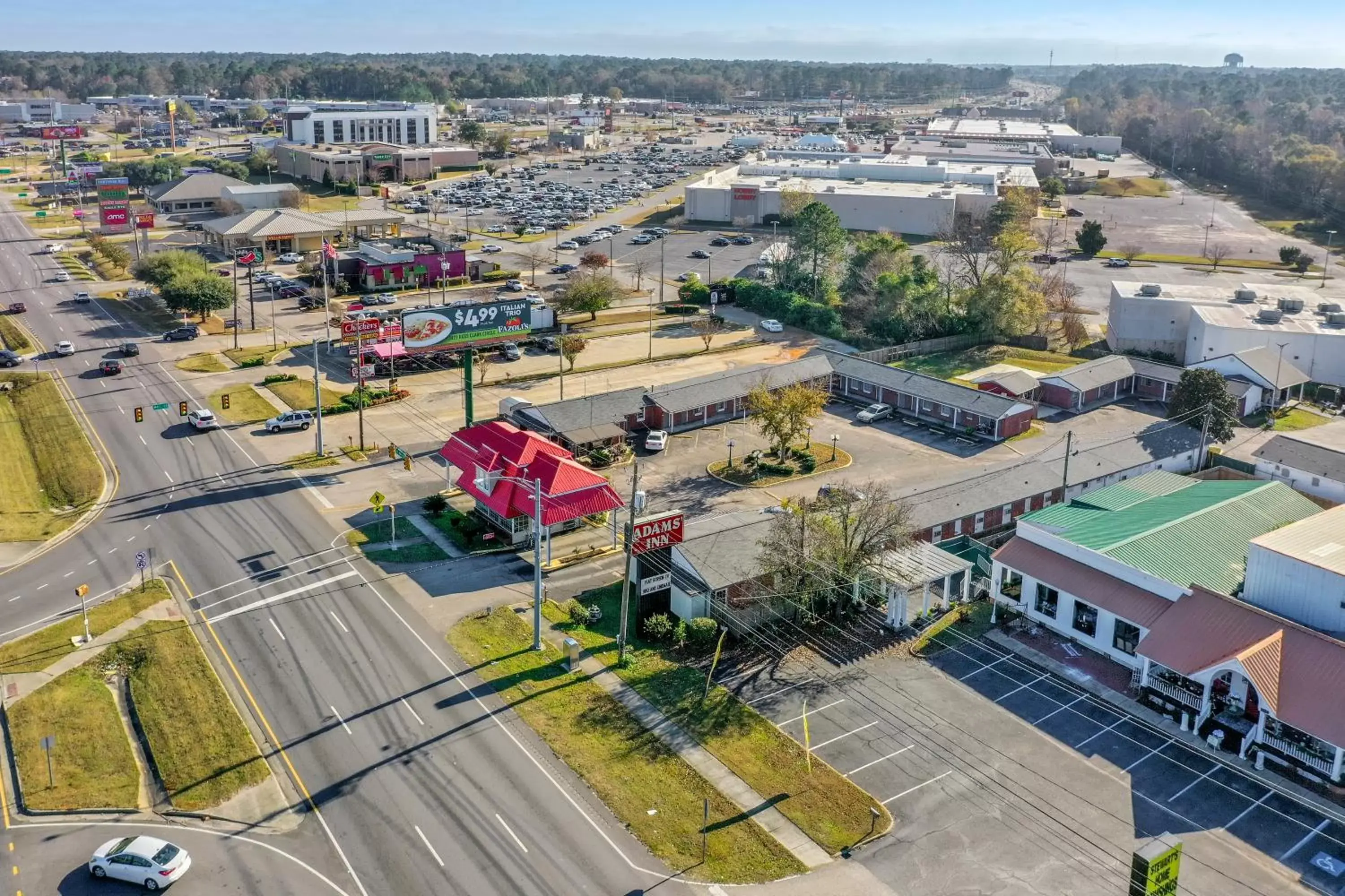 Bird's-eye View in Adams Inn