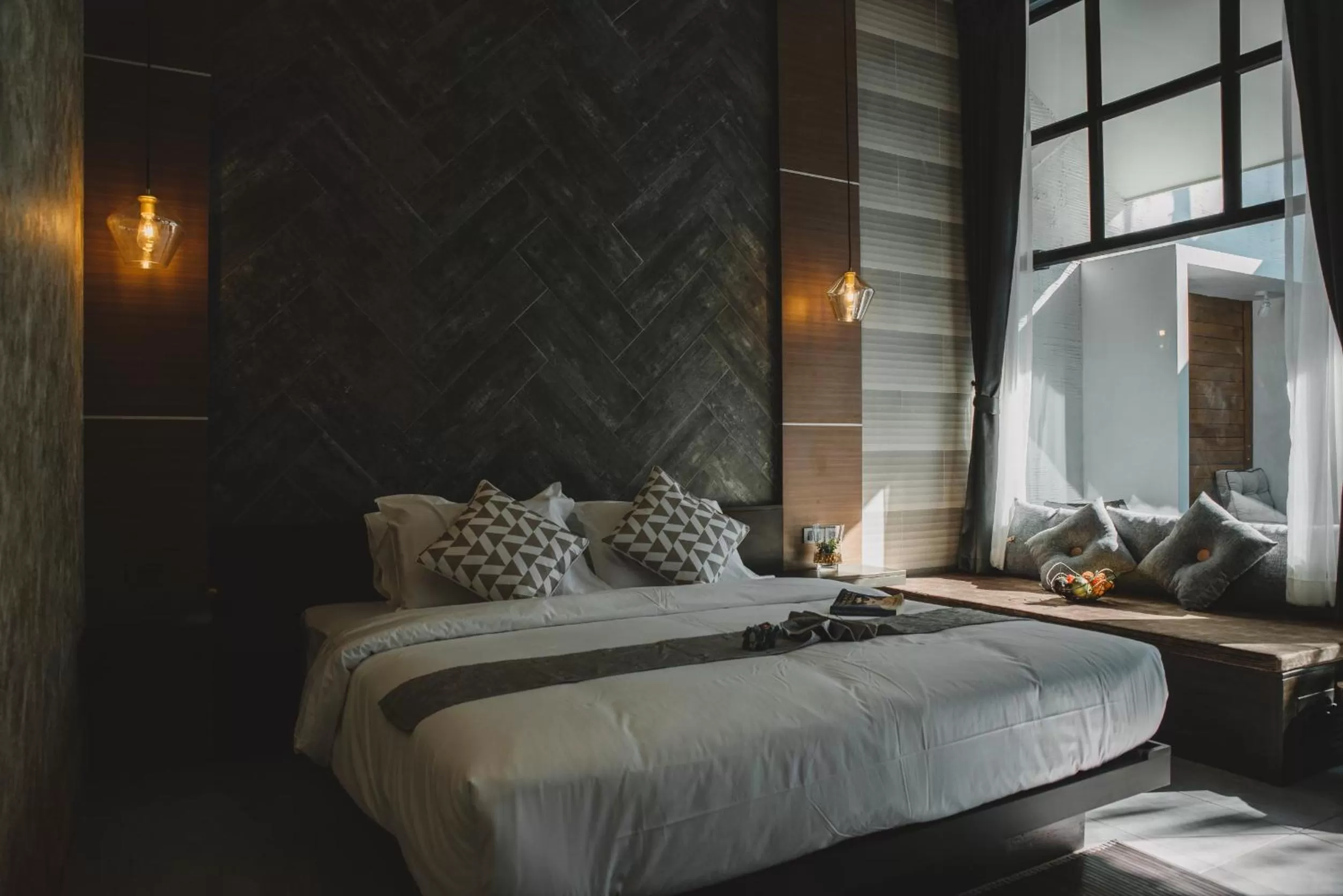 Bedroom, Bed in Arun Dara Villa