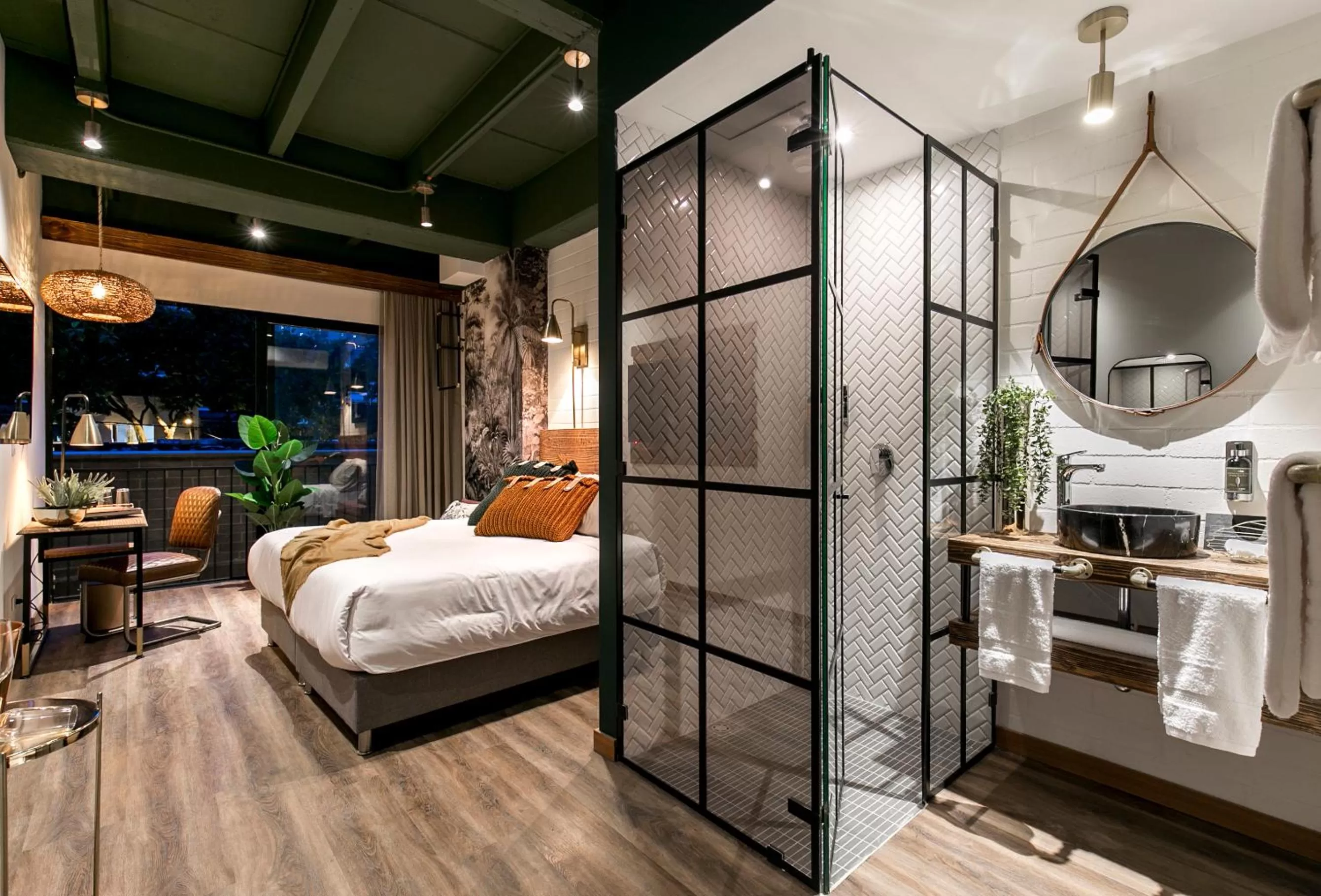 Bed in Celestino Boutique Hotel