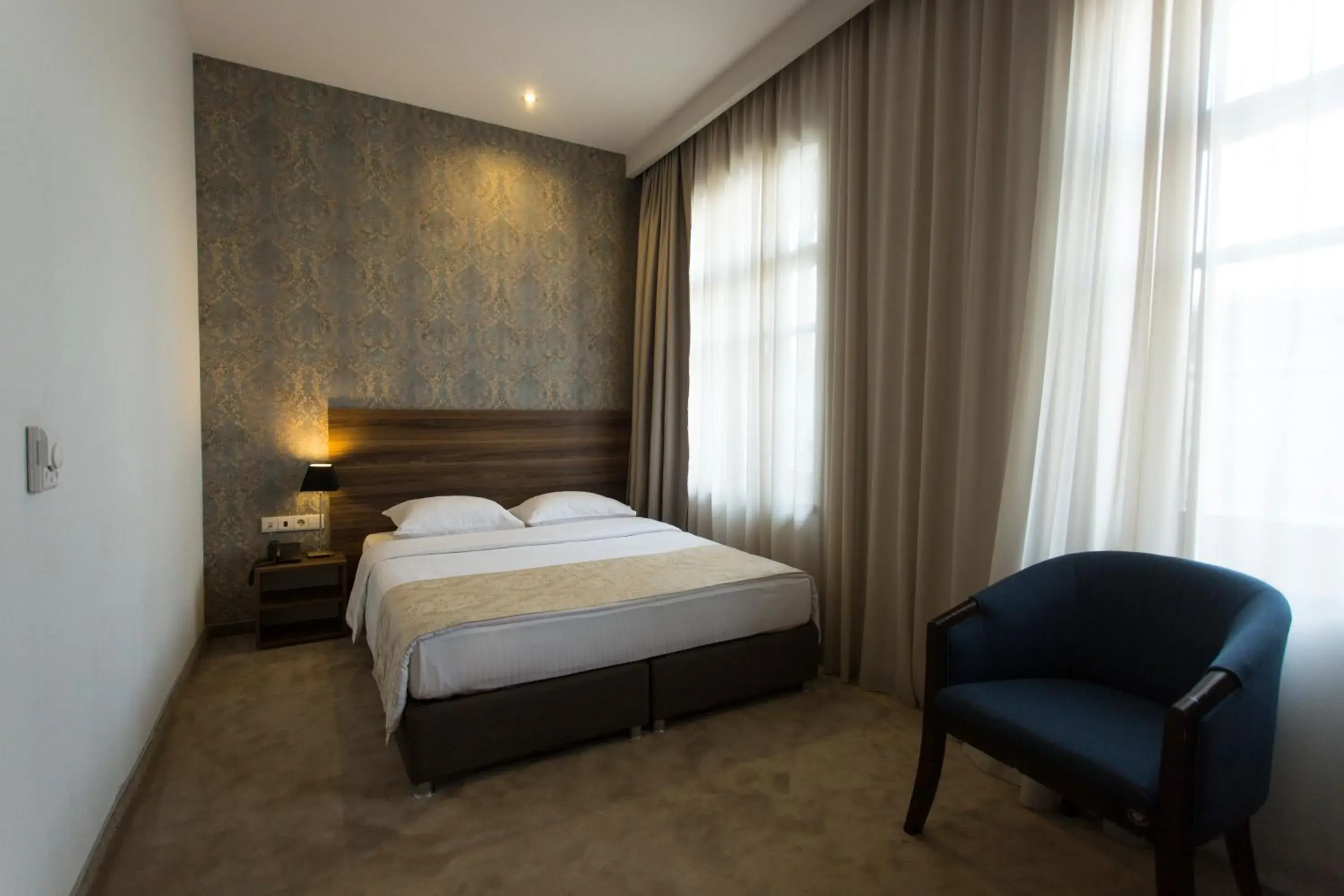 Photo of the whole room, Bed in Old Meidan Tbilisi