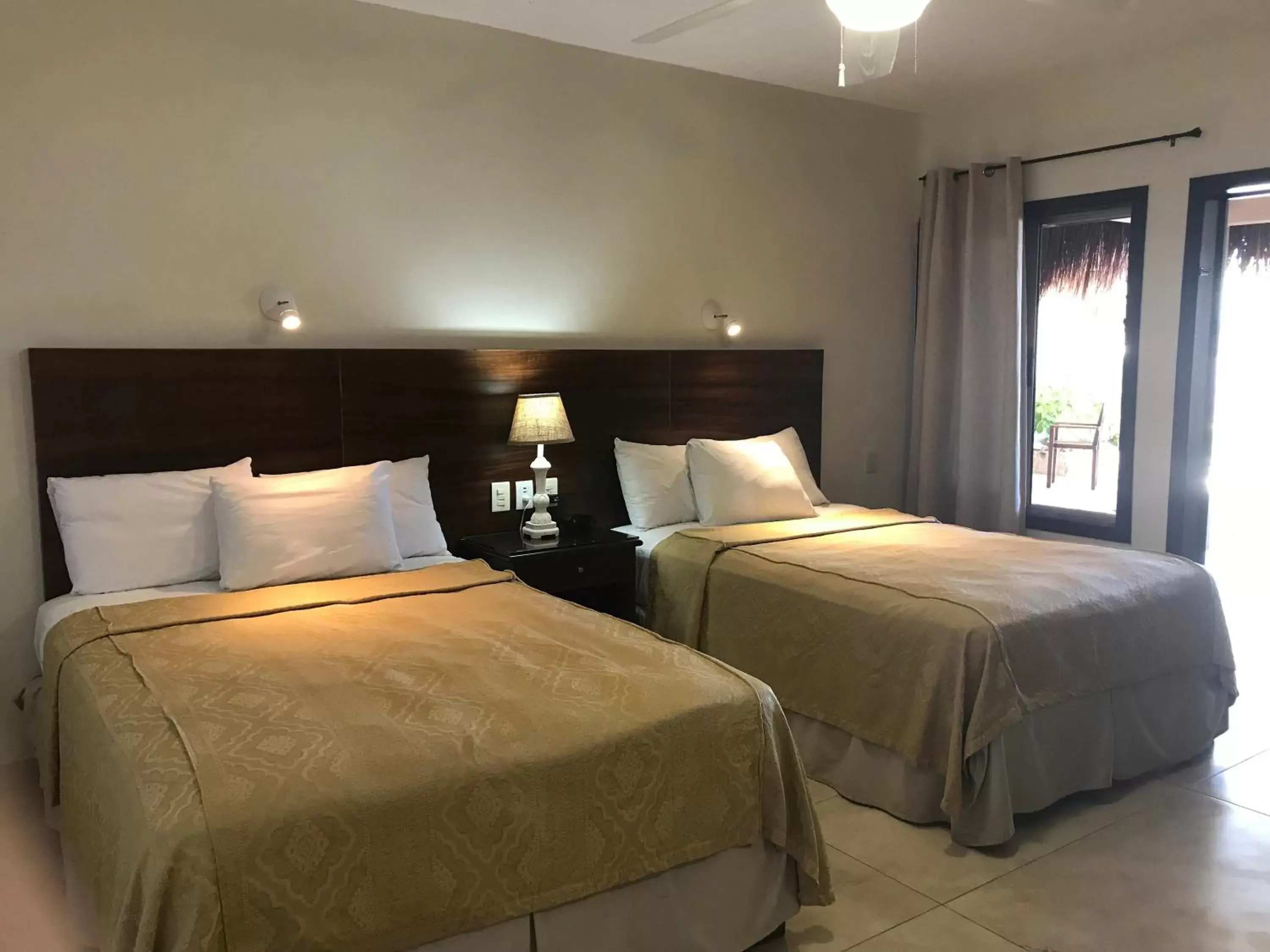 Bedroom, Bed in Hotel Playa La Media Luna