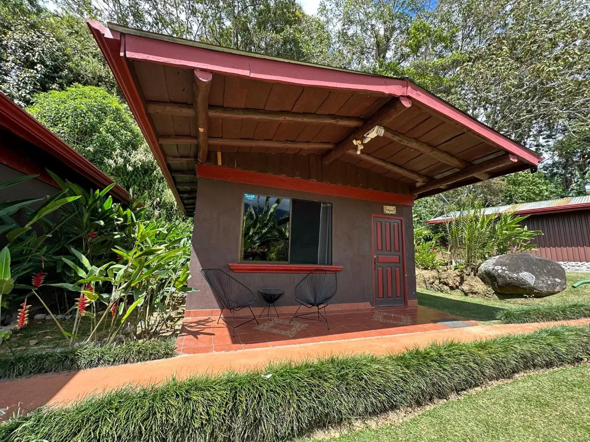 Property Building in Hotel de Montaña El Pelicano