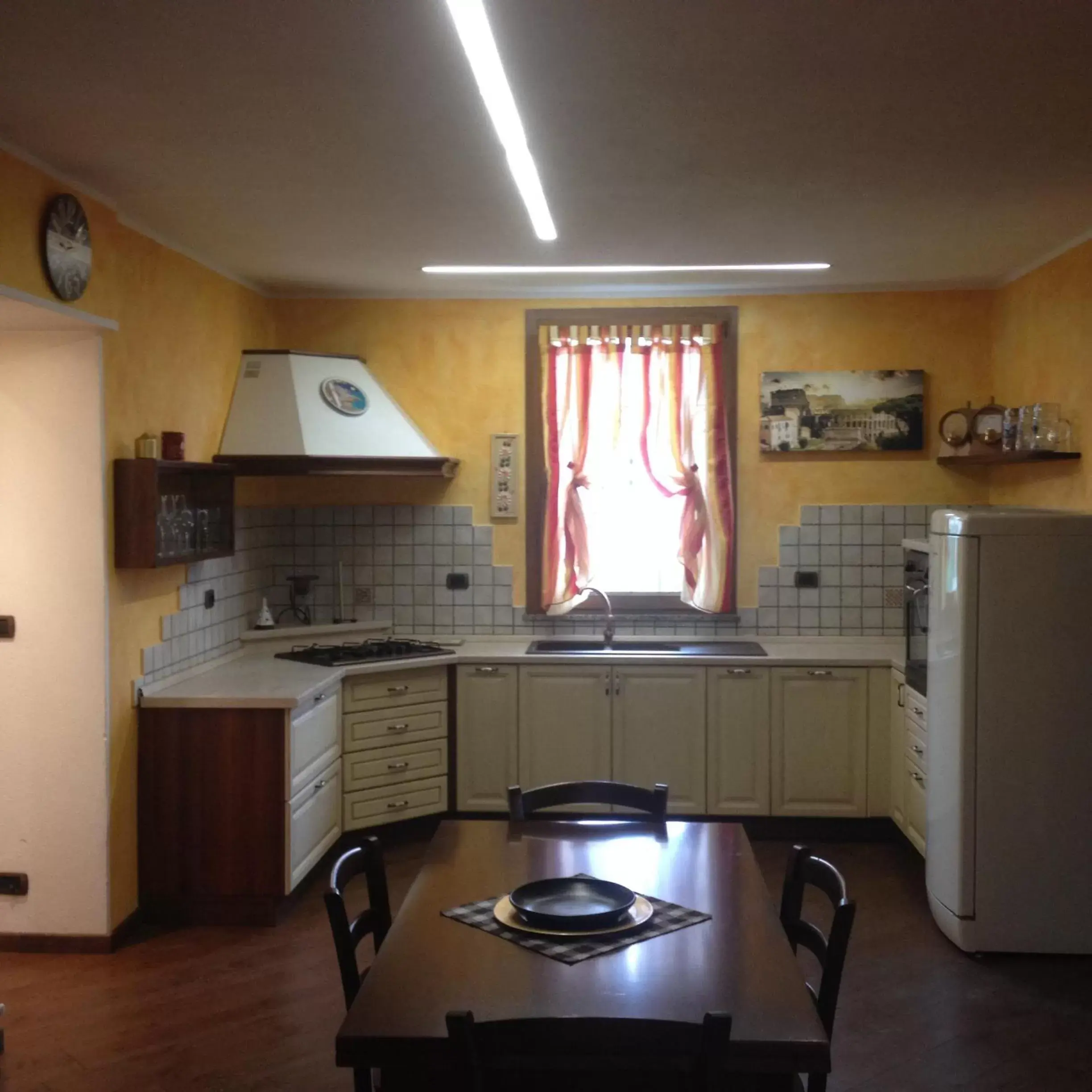 Kitchen/Kitchenette in Wallace Apartment