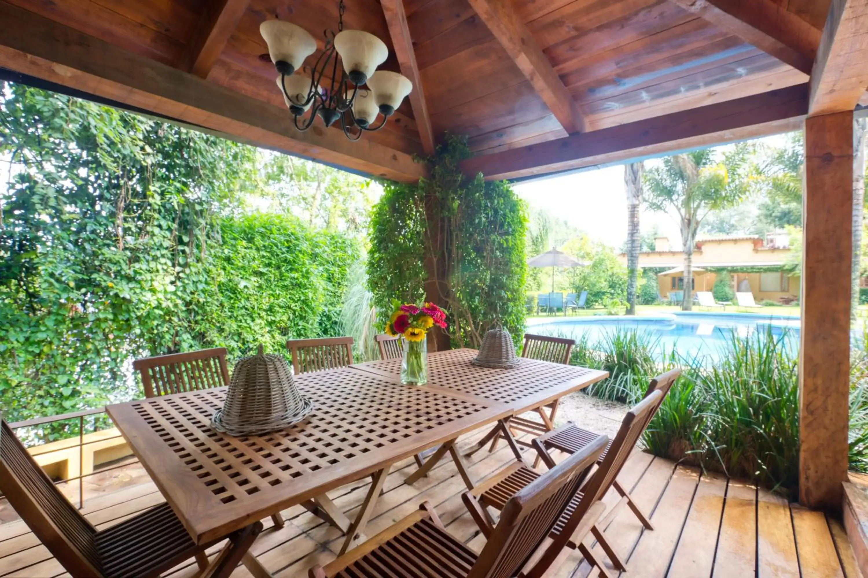 Communal kitchen, Swimming Pool in La Joya del Viento