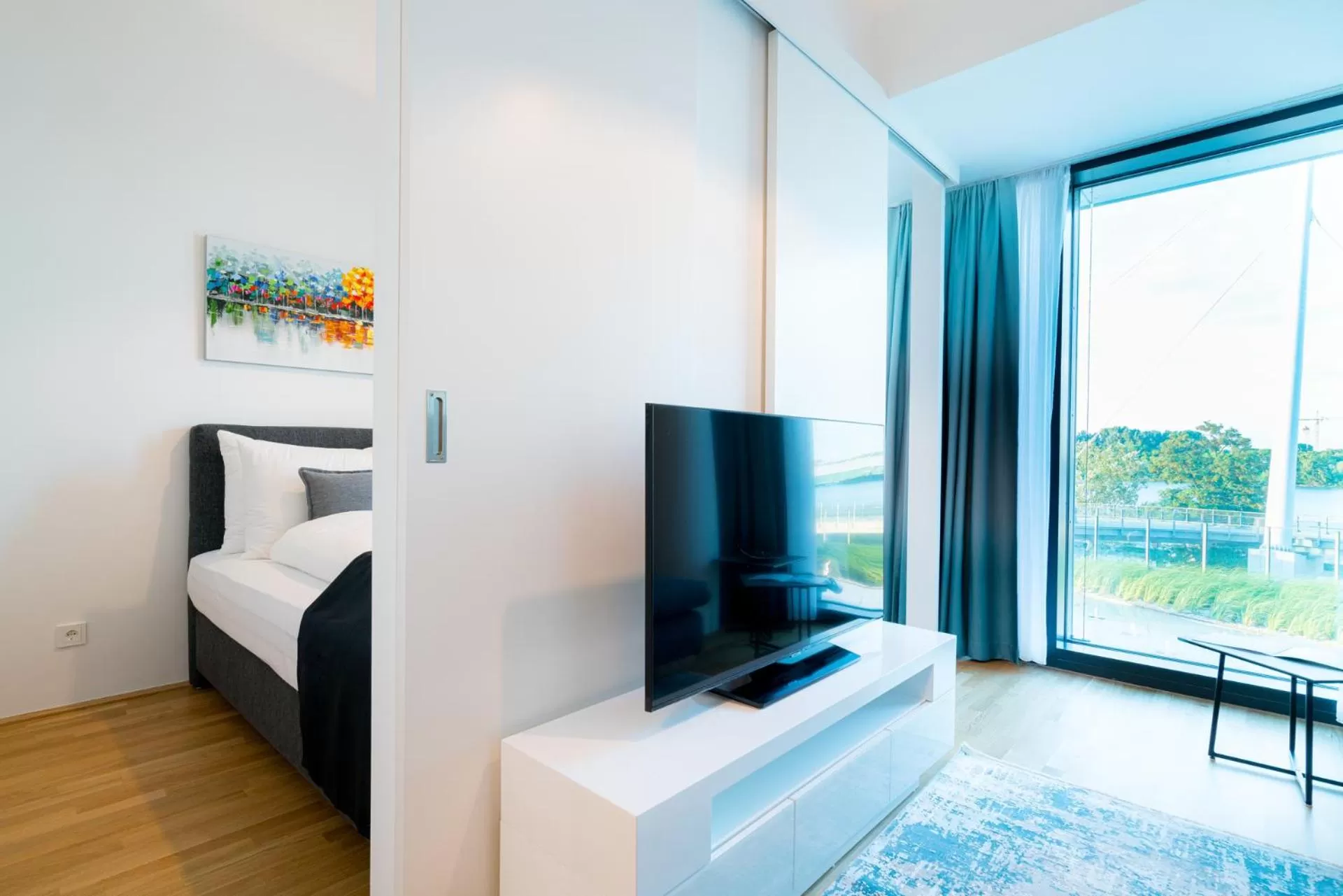 Bed in Vienna Residence, Marina Tower - Danube
