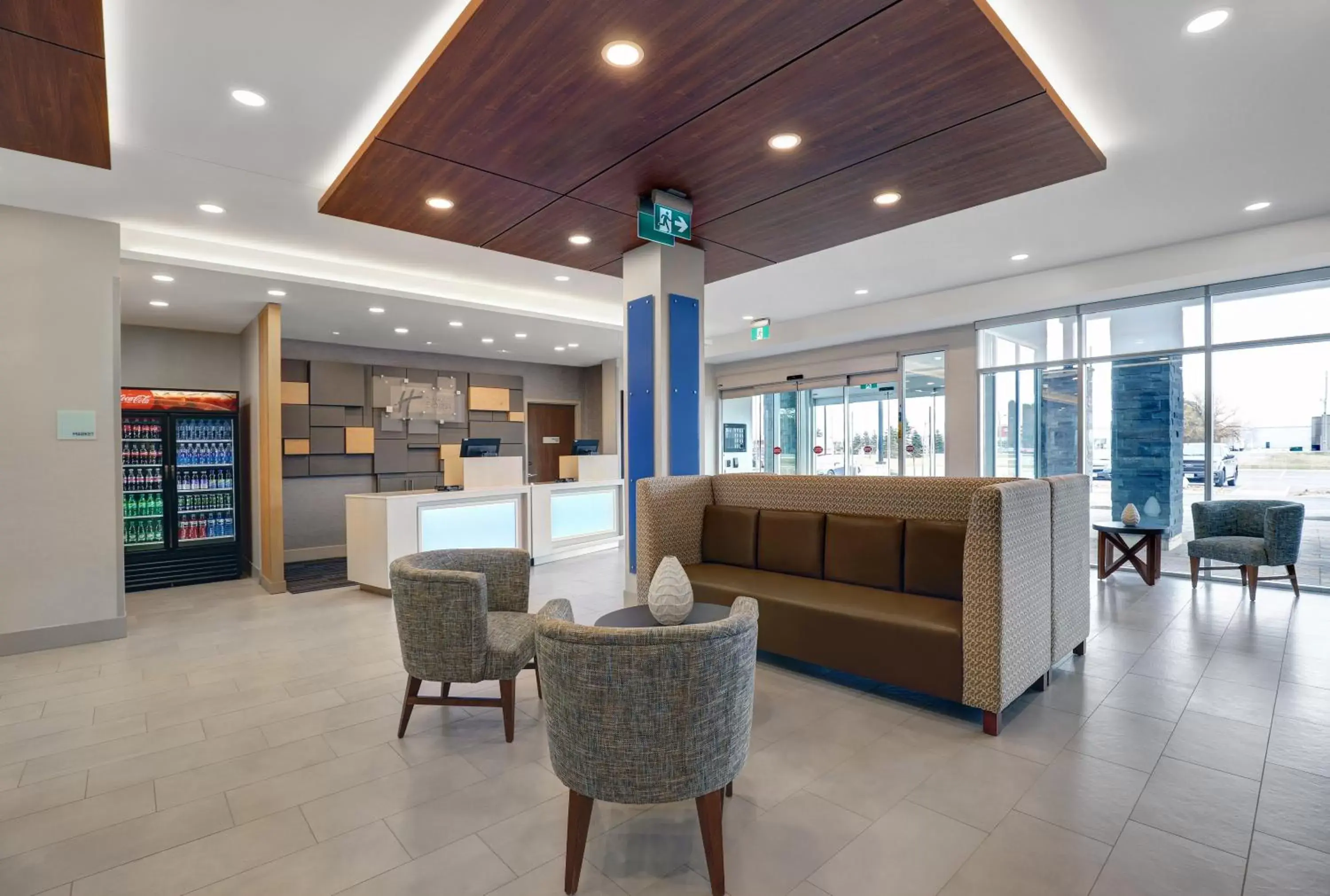 Property building, Lobby/Reception in Holiday Inn Express & Suites - Port Elgin