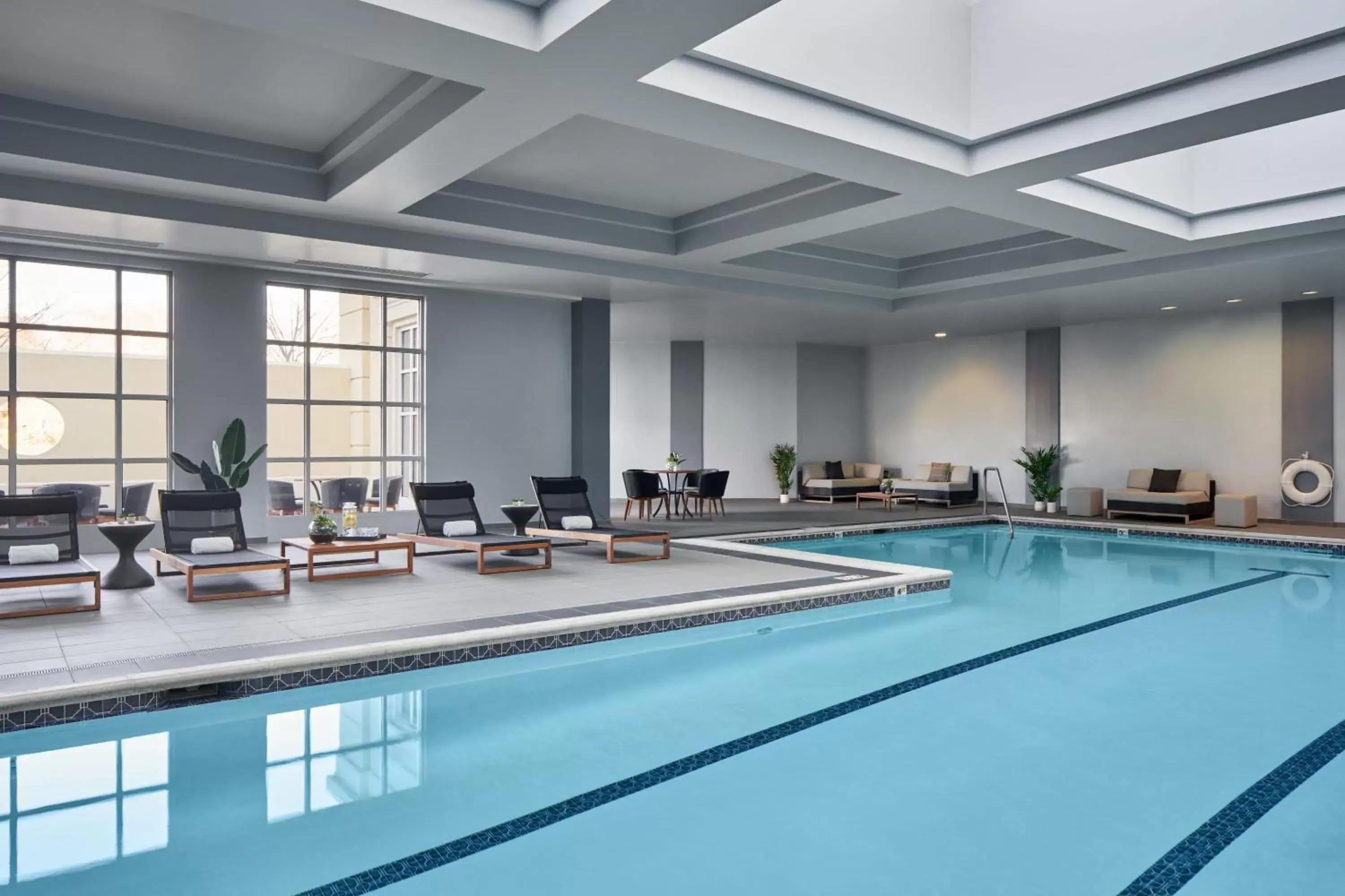 Swimming Pool in Mystic Marriott Hotel and Spa