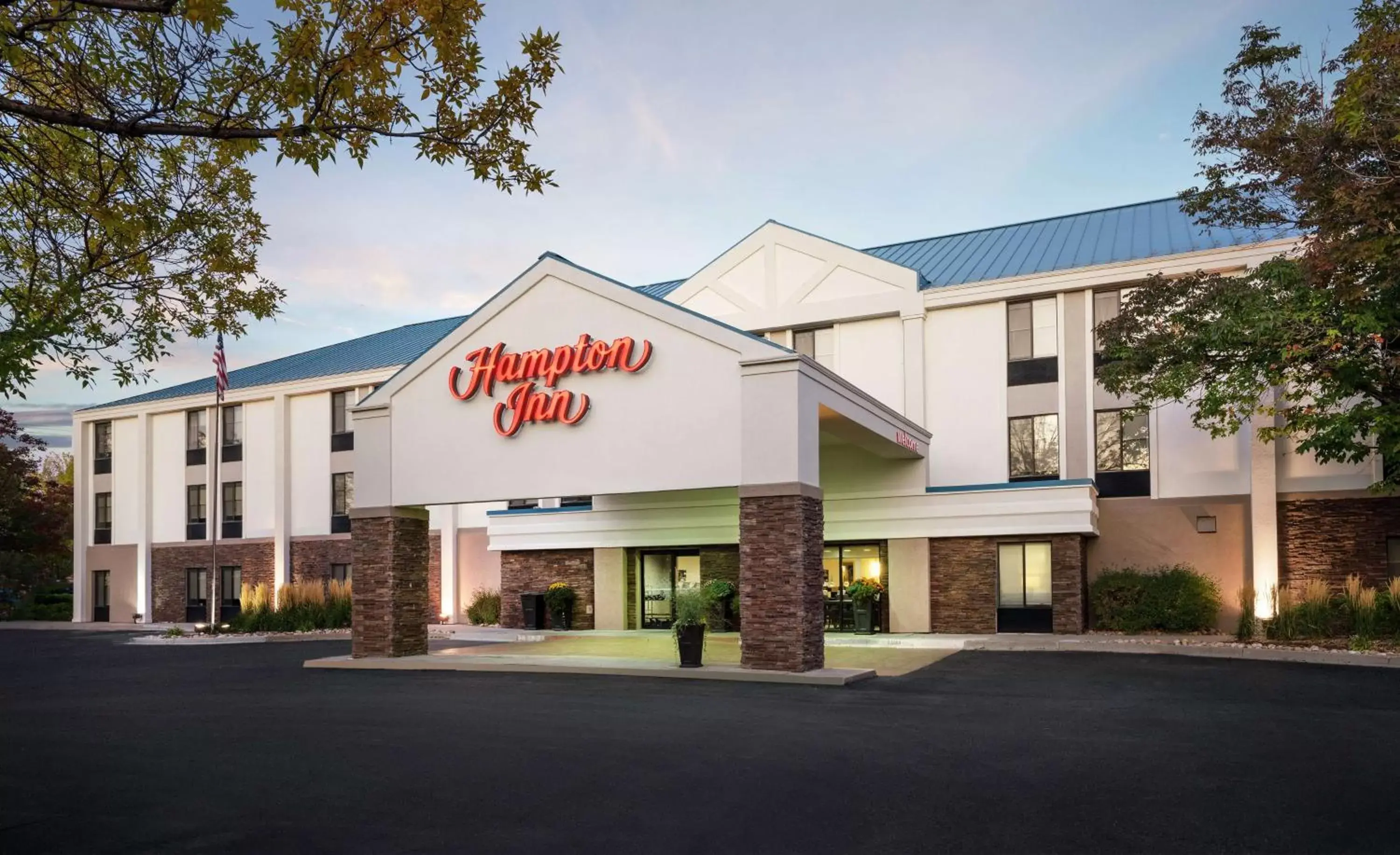 Property building in Hampton Inn Loveland Property building in Hampton Inn Loveland