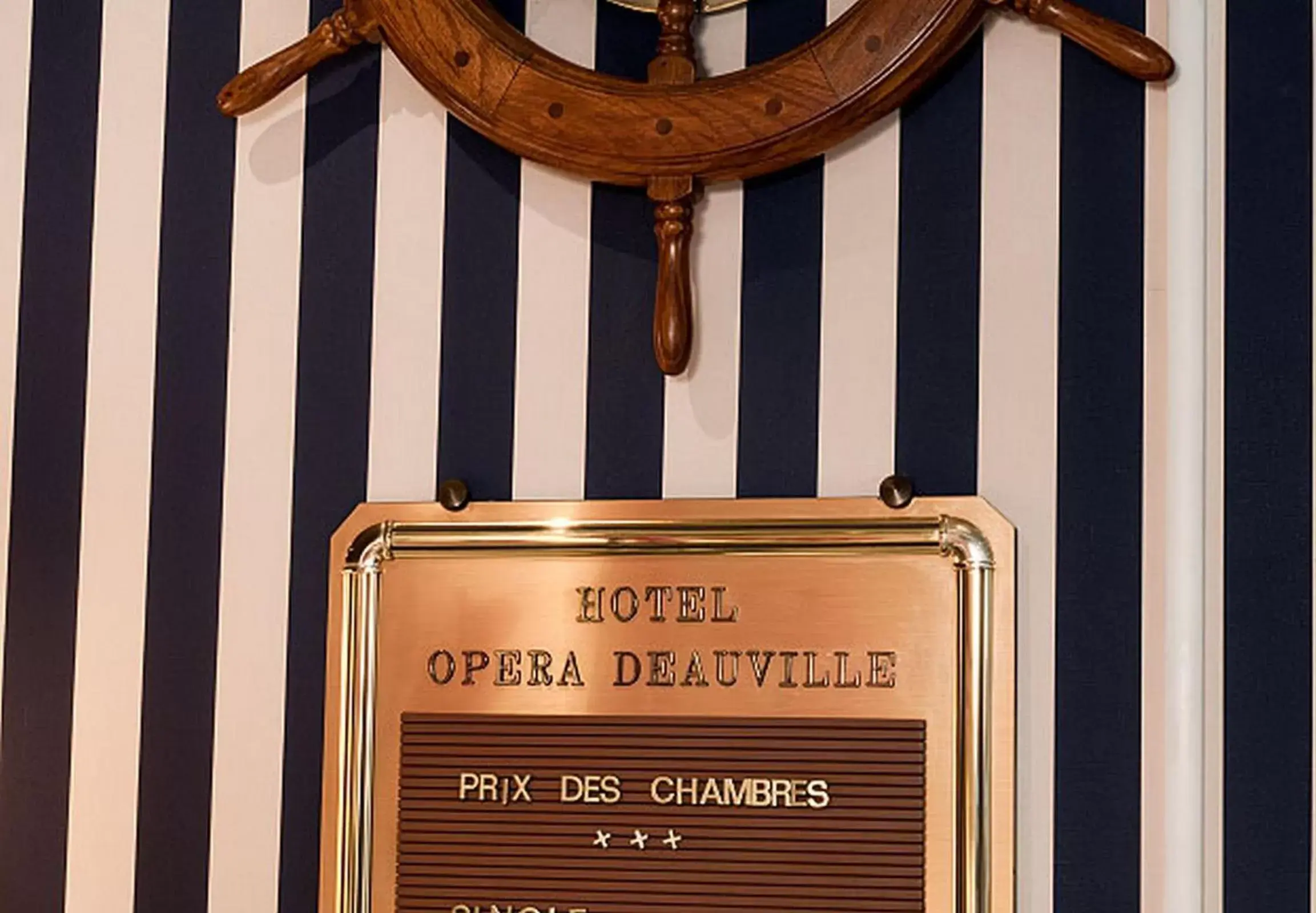 Other in Opera Deauville