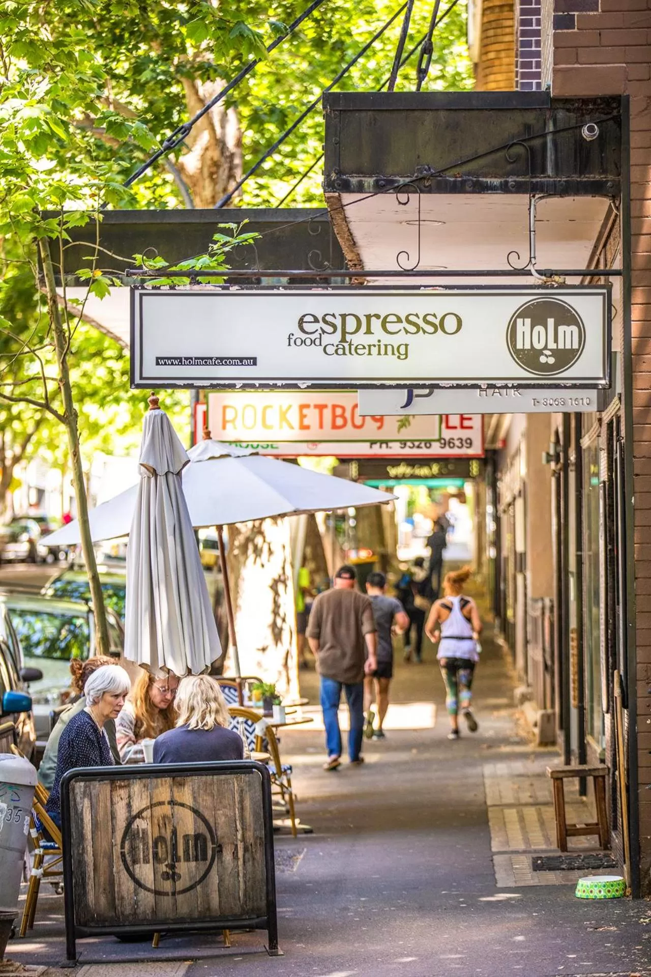 Neighbourhood in Holiday Inn Sydney Potts Point
