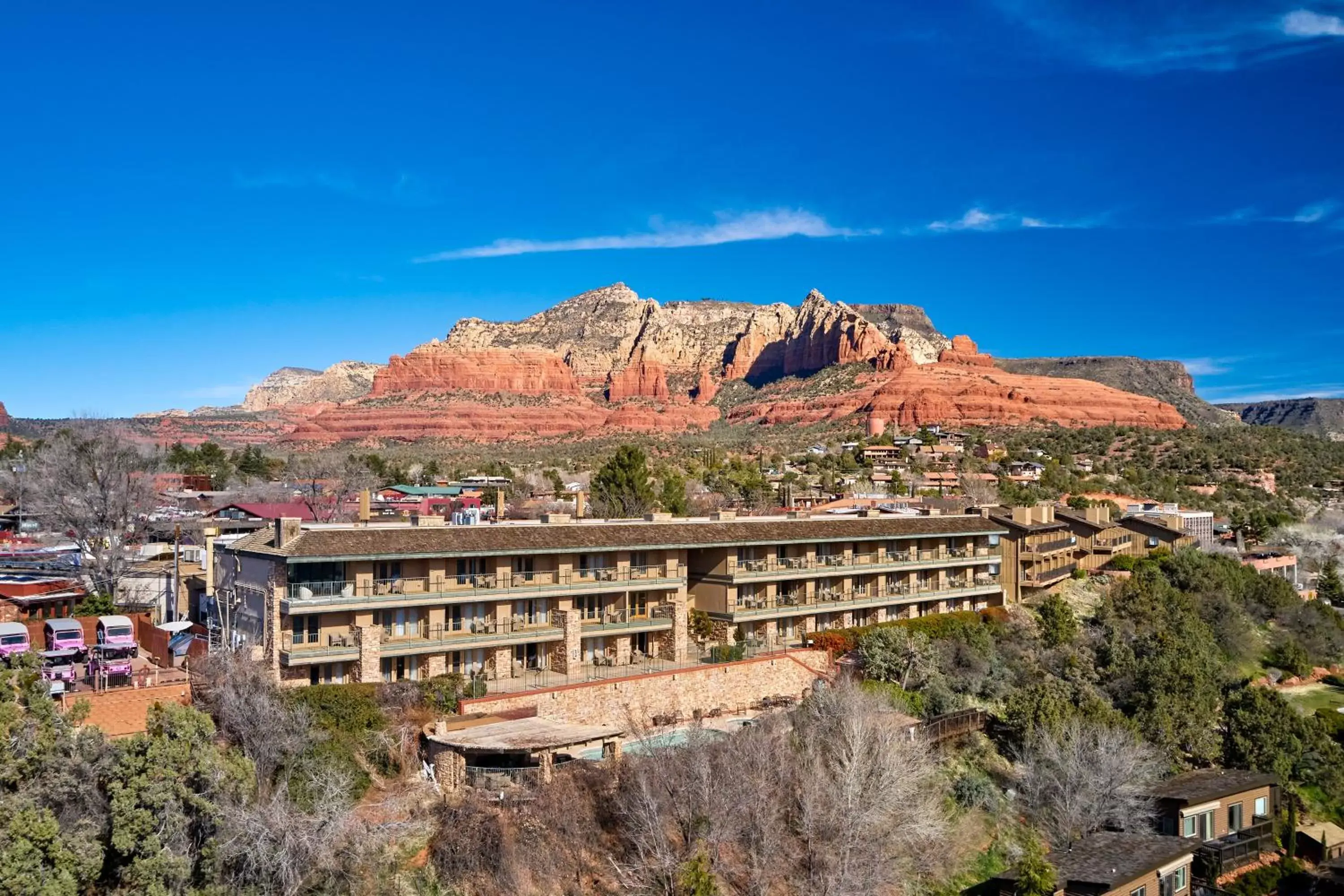 Bird's eye view, Bird's-eye View in Orchards Inn