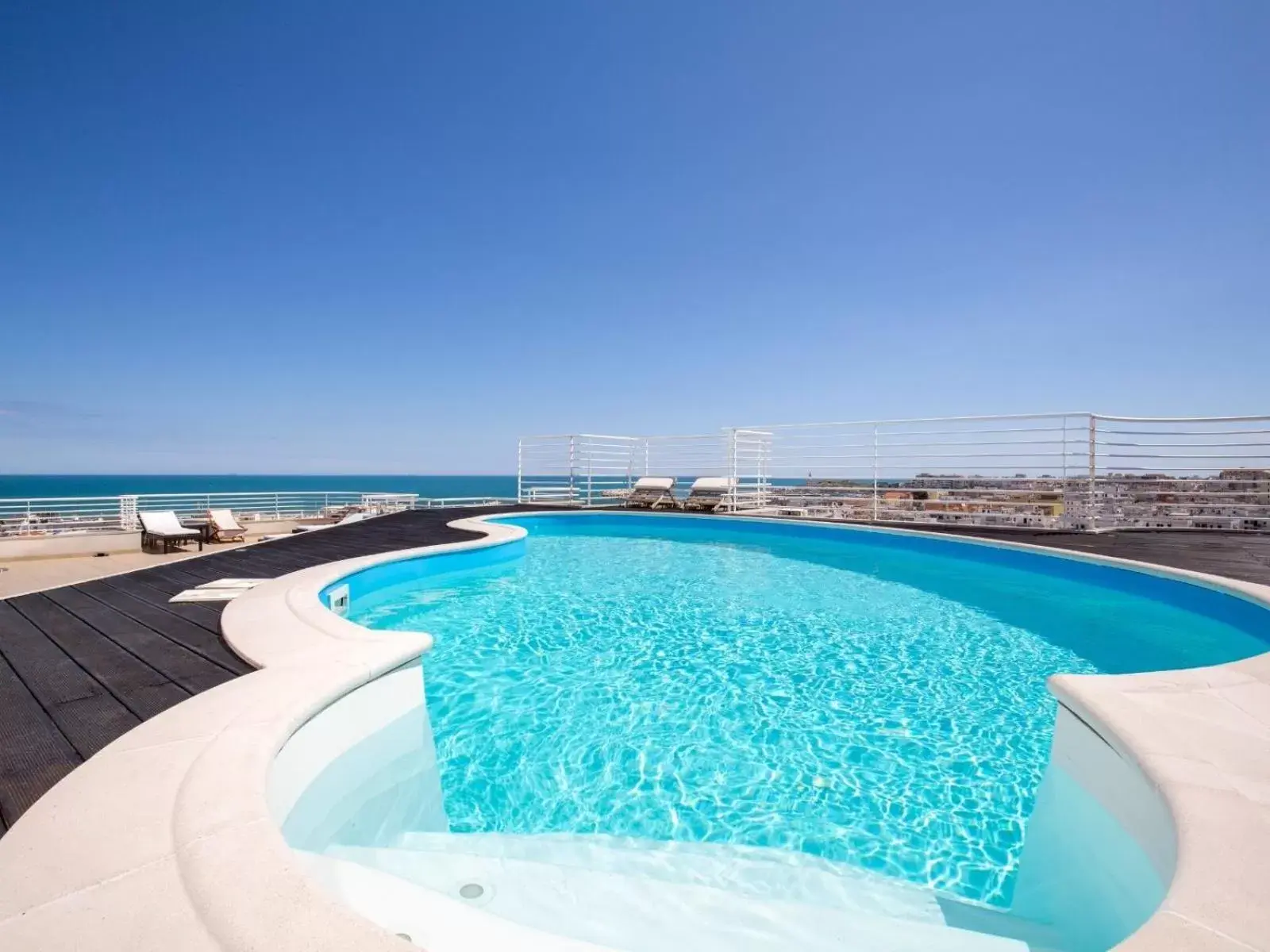 Swimming Pool in Navicri B&B