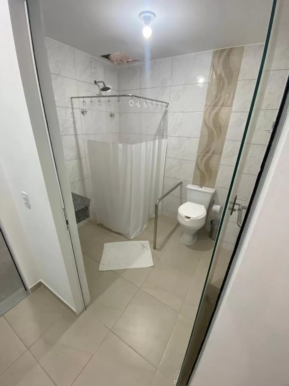 Shower in Pousada Vó Dena