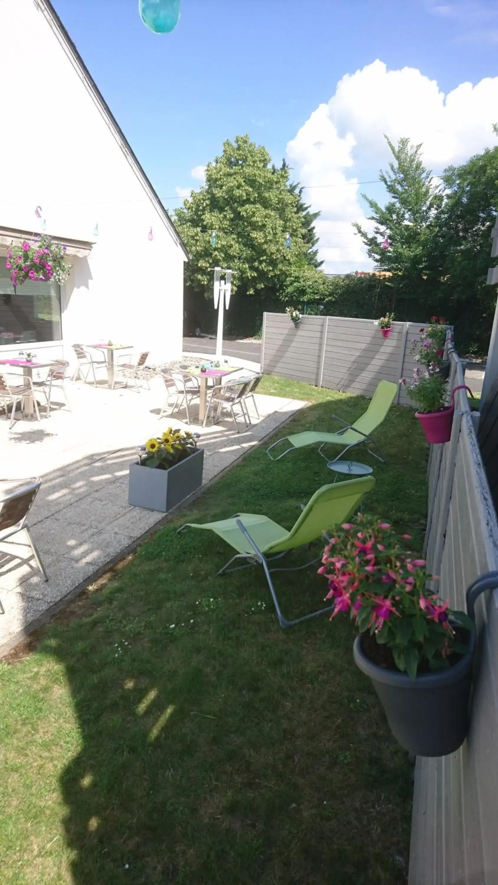 Patio, Garden in Campanile Tours Sud - Chambray-Les-Tours