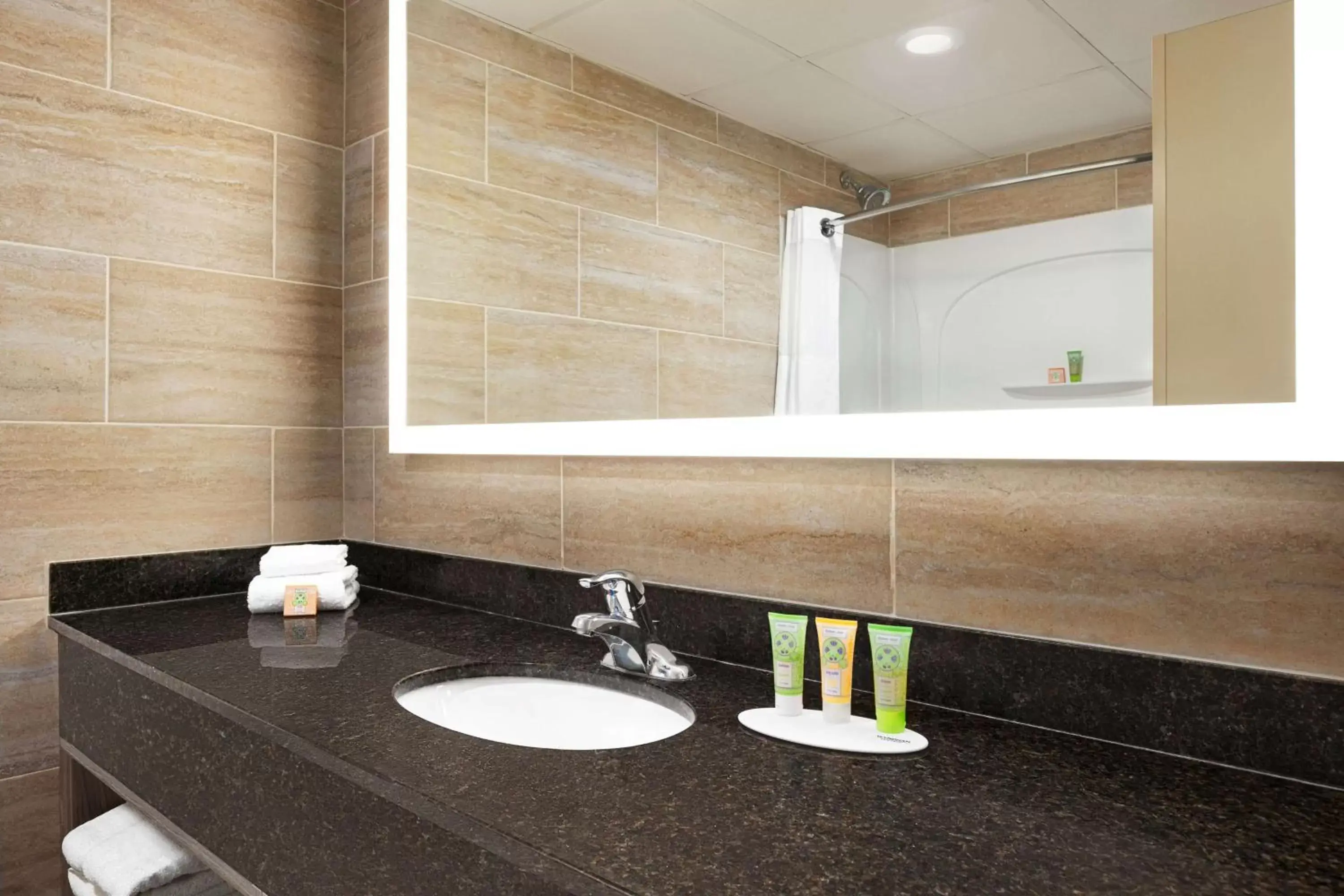 Bathroom in Wyndham Garden Totowa Bathroom in Wyndham Garden Totowa