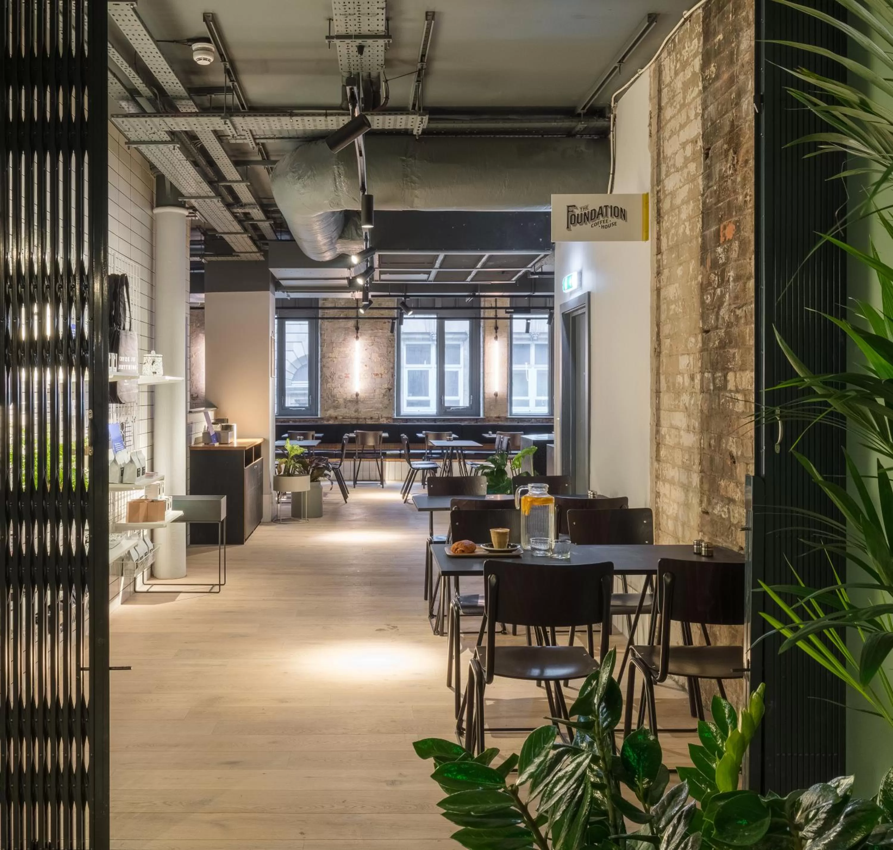 Restaurant/places to eat in Whitworth Locke