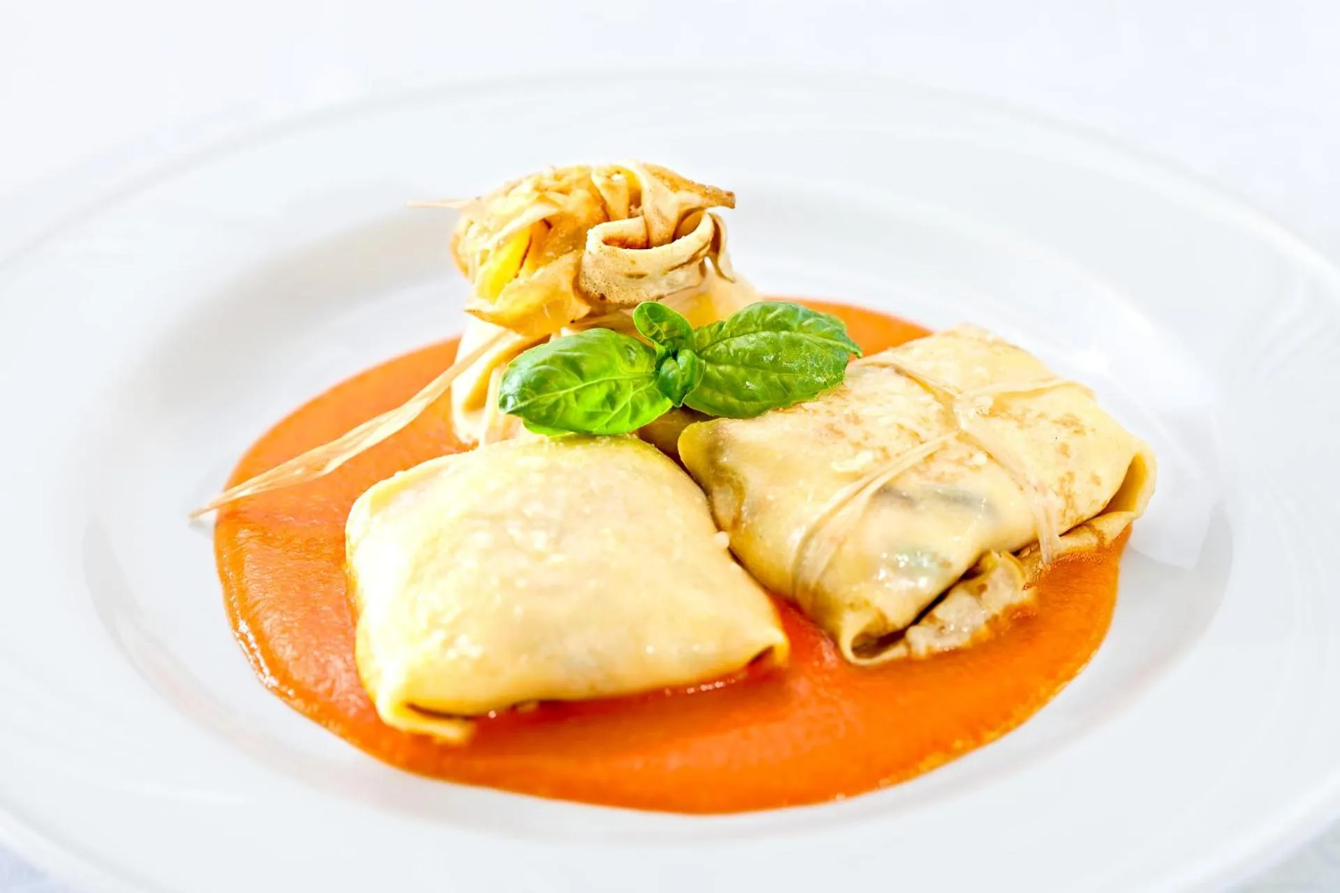 Restaurant/places to eat in Grand Hotel Cocumella