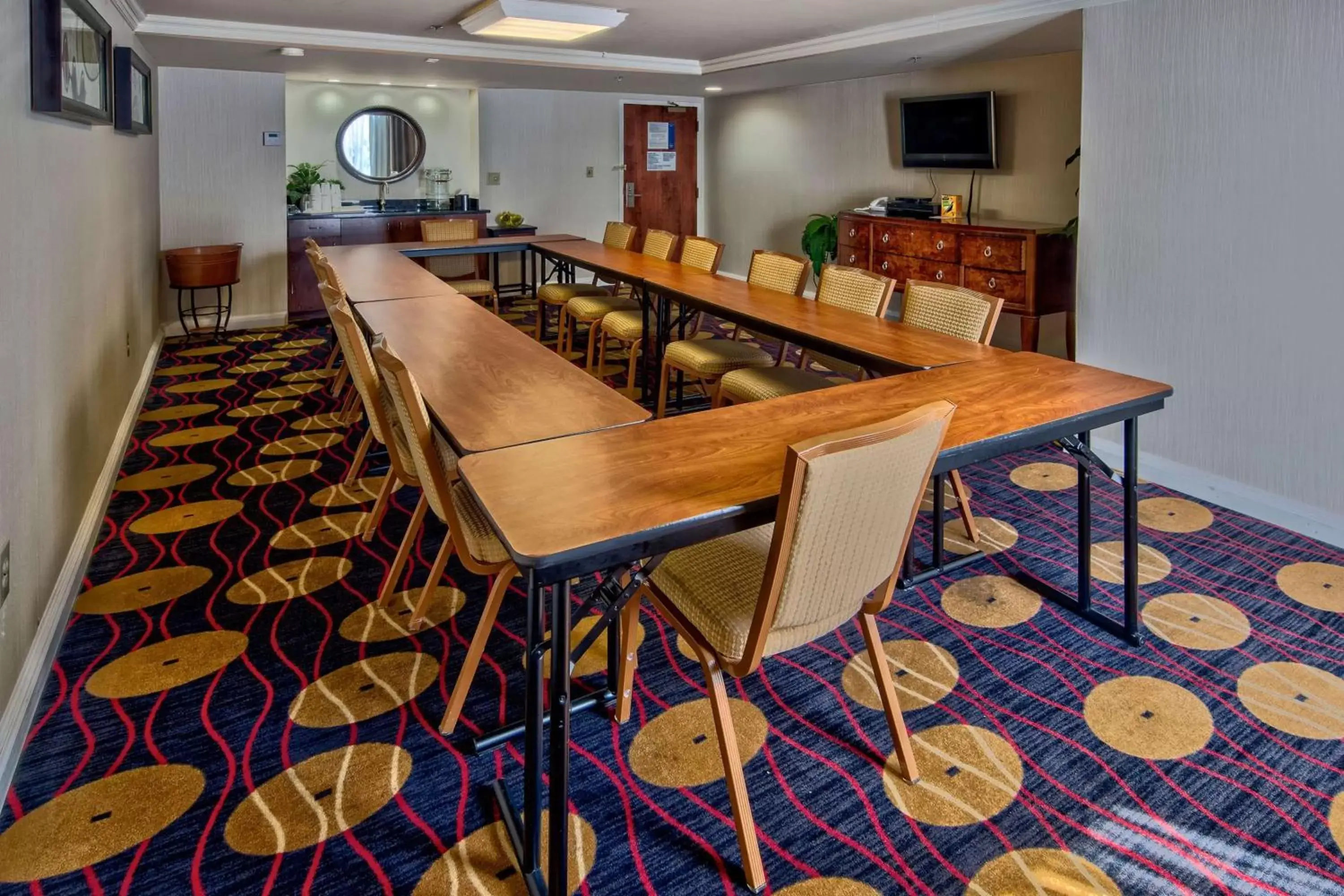 Meeting/conference room in Hampton Inn Atlanta-Peachtree Corners/Norcross