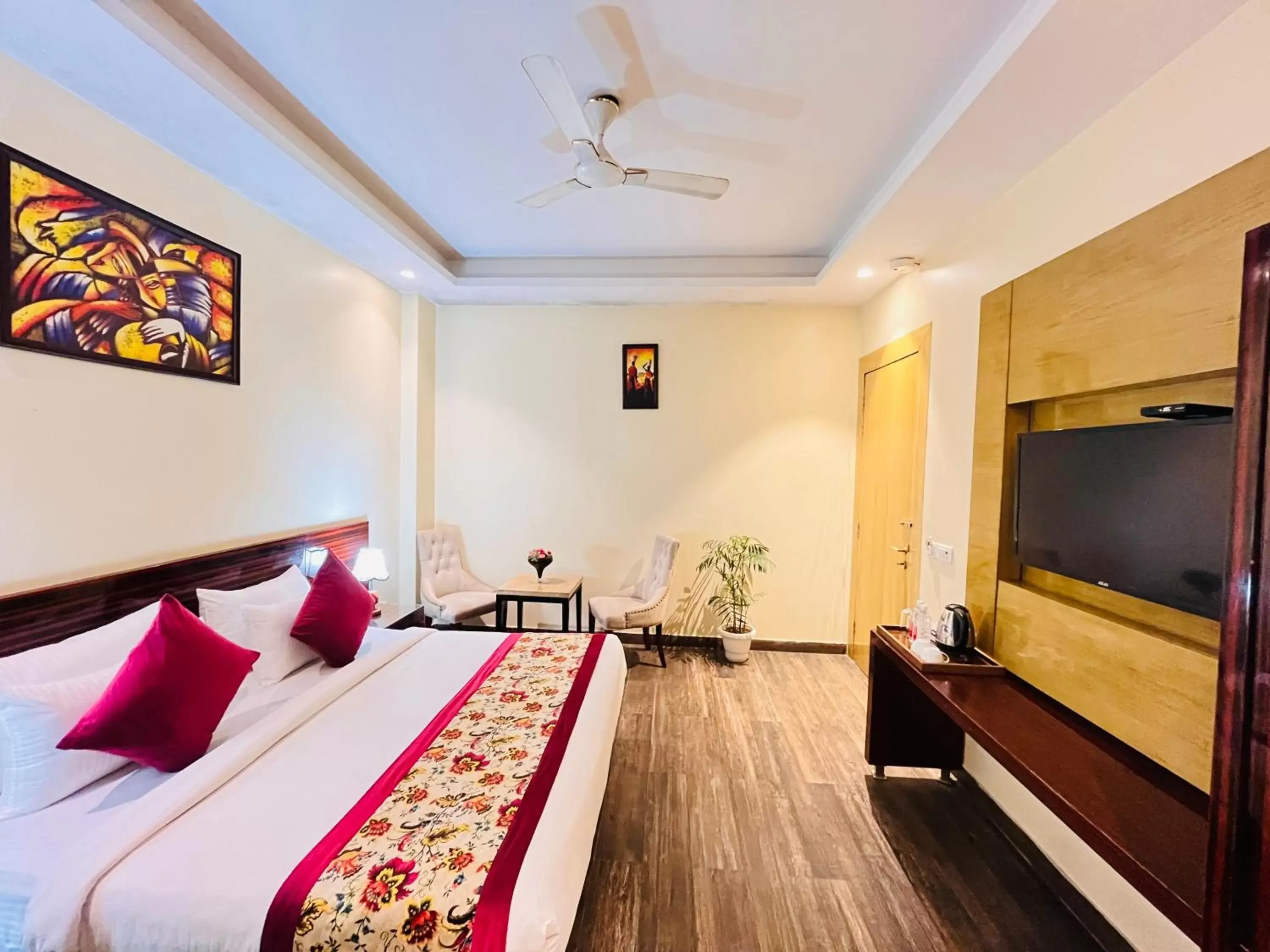 Bed in Hotel Banz - Near Delhi International Airport