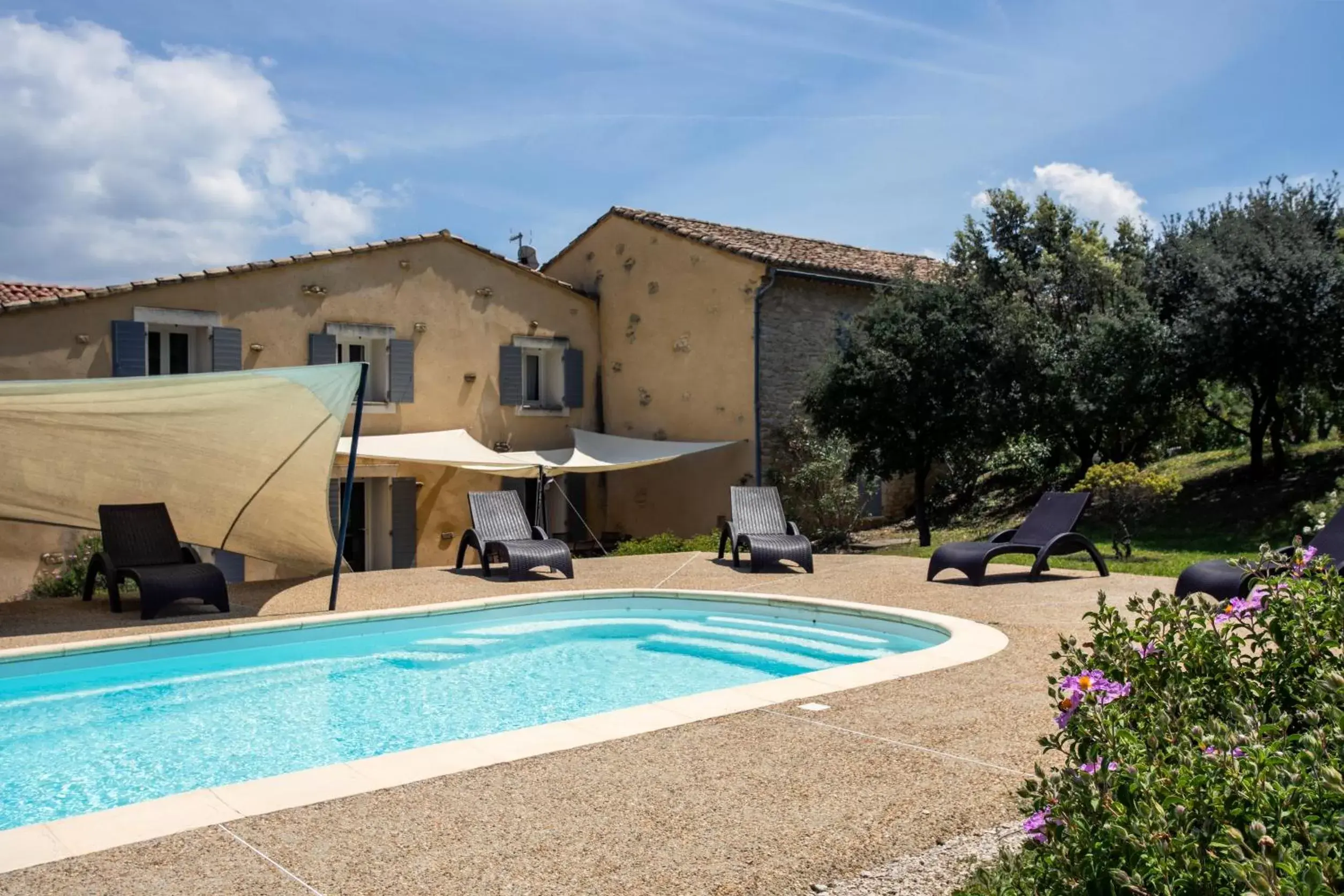 Swimming Pool in Le Clos Saint Michel & Spa