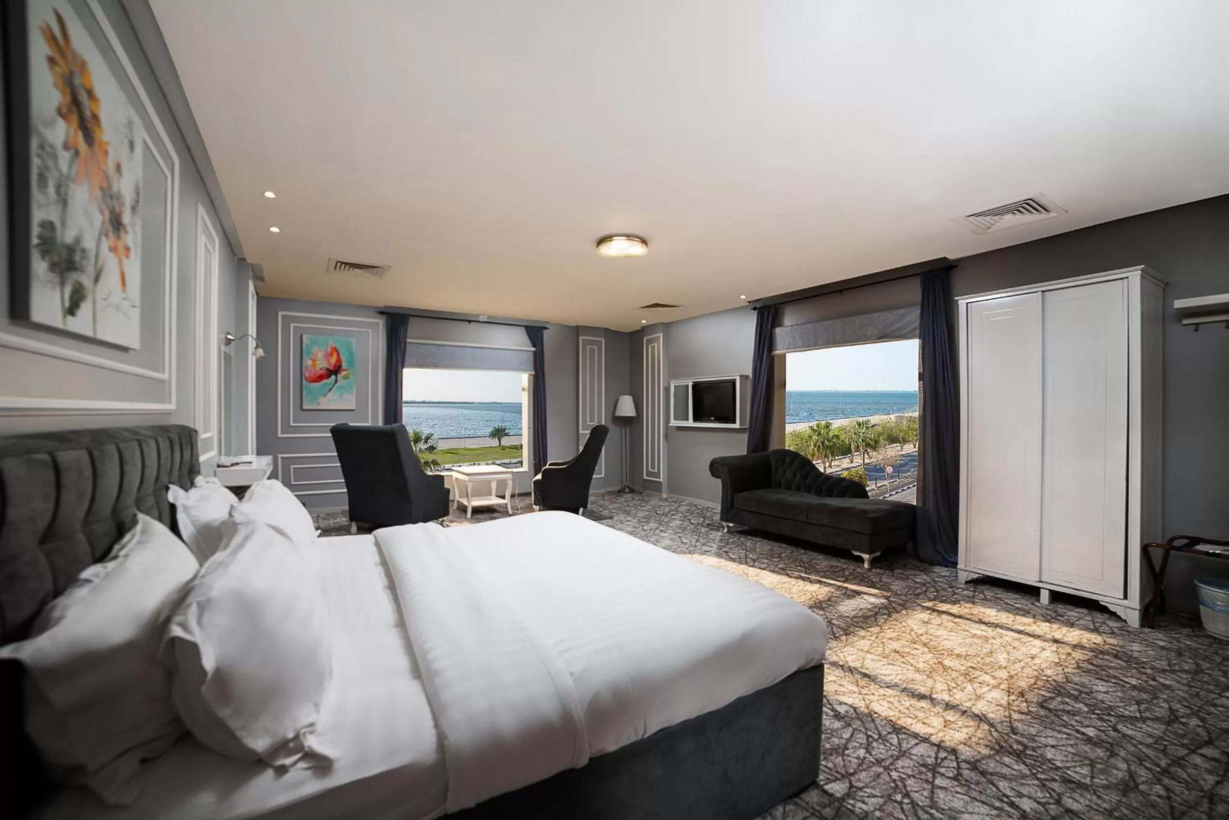 Bed in Golden Garden Al Corniche