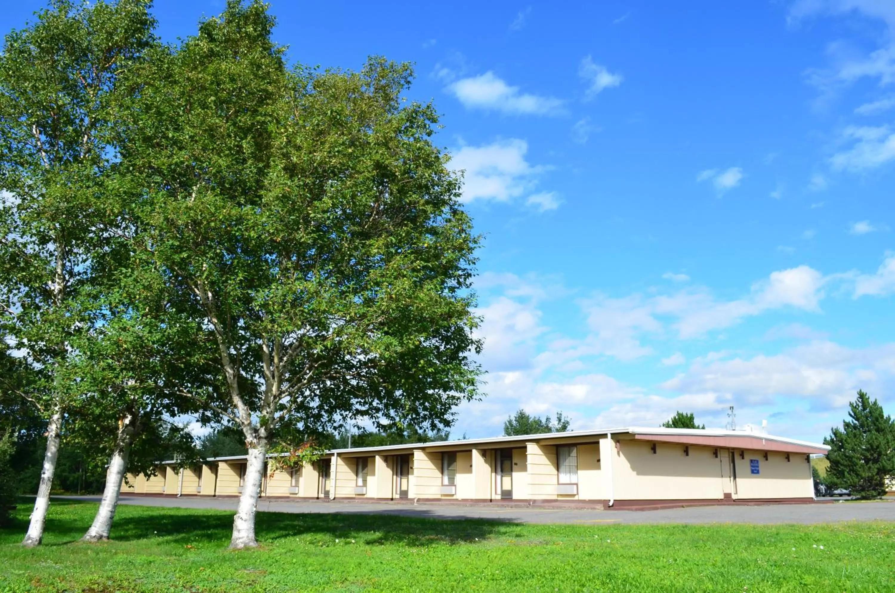 Restaurant/places to eat in Mount Peyton Resort & Conference Centre