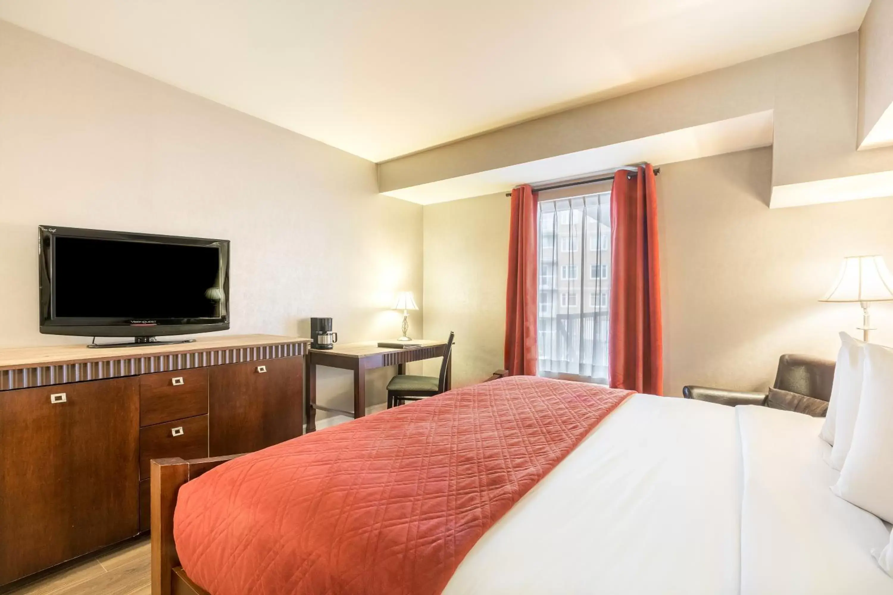 Bed in Hotel Universel Bed in Hotel Universel