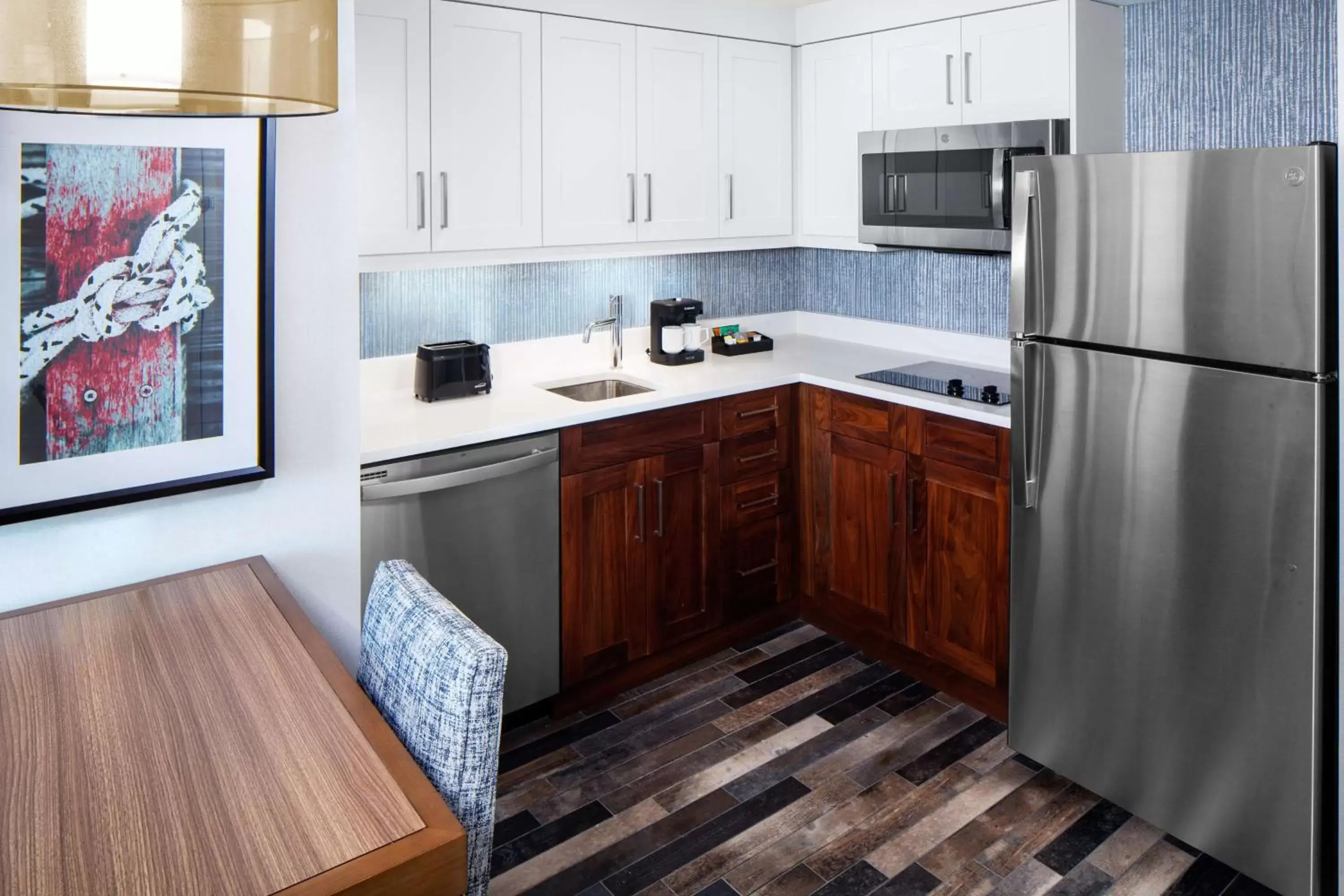 Kitchen or kitchenette, Kitchen/Kitchenette in Homewood Suites by Hilton Boston Seaport District