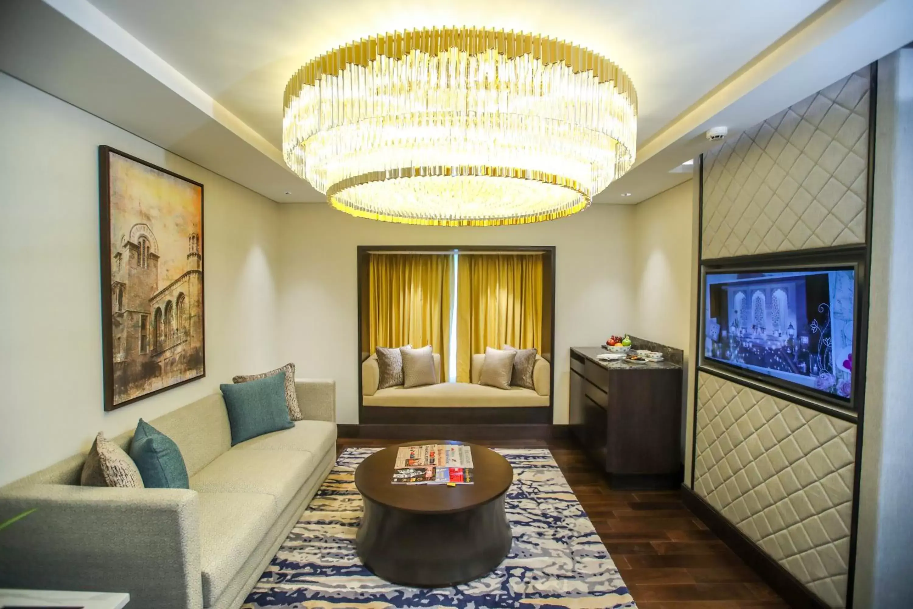 Living room, Seating Area in Taj Coromandel