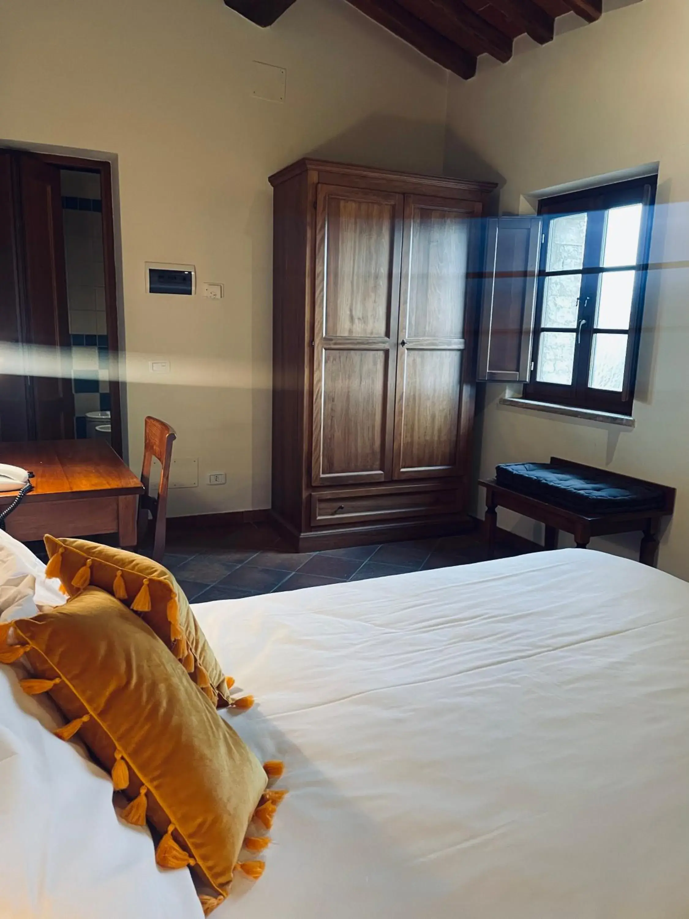 Bedroom, Bed in Hotel More di Cuna