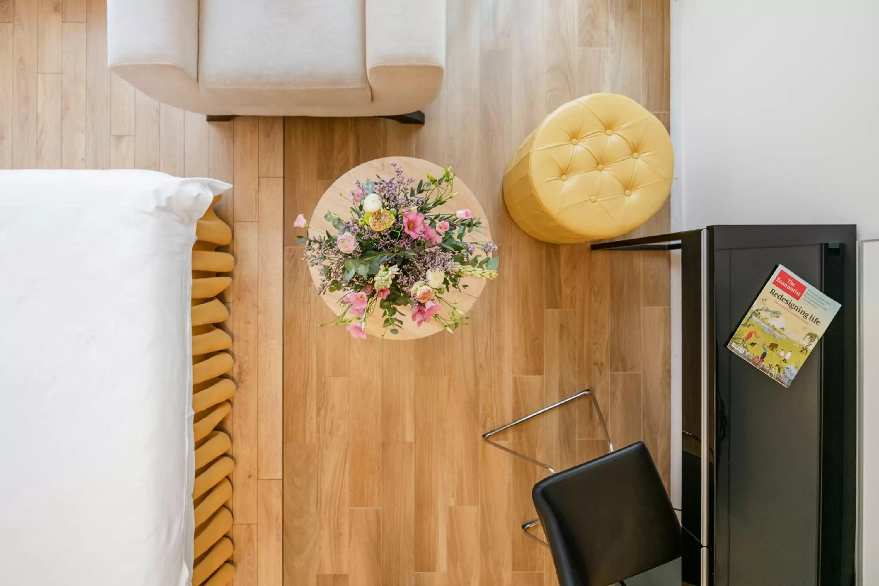 Seating area in Vilnius Apartments