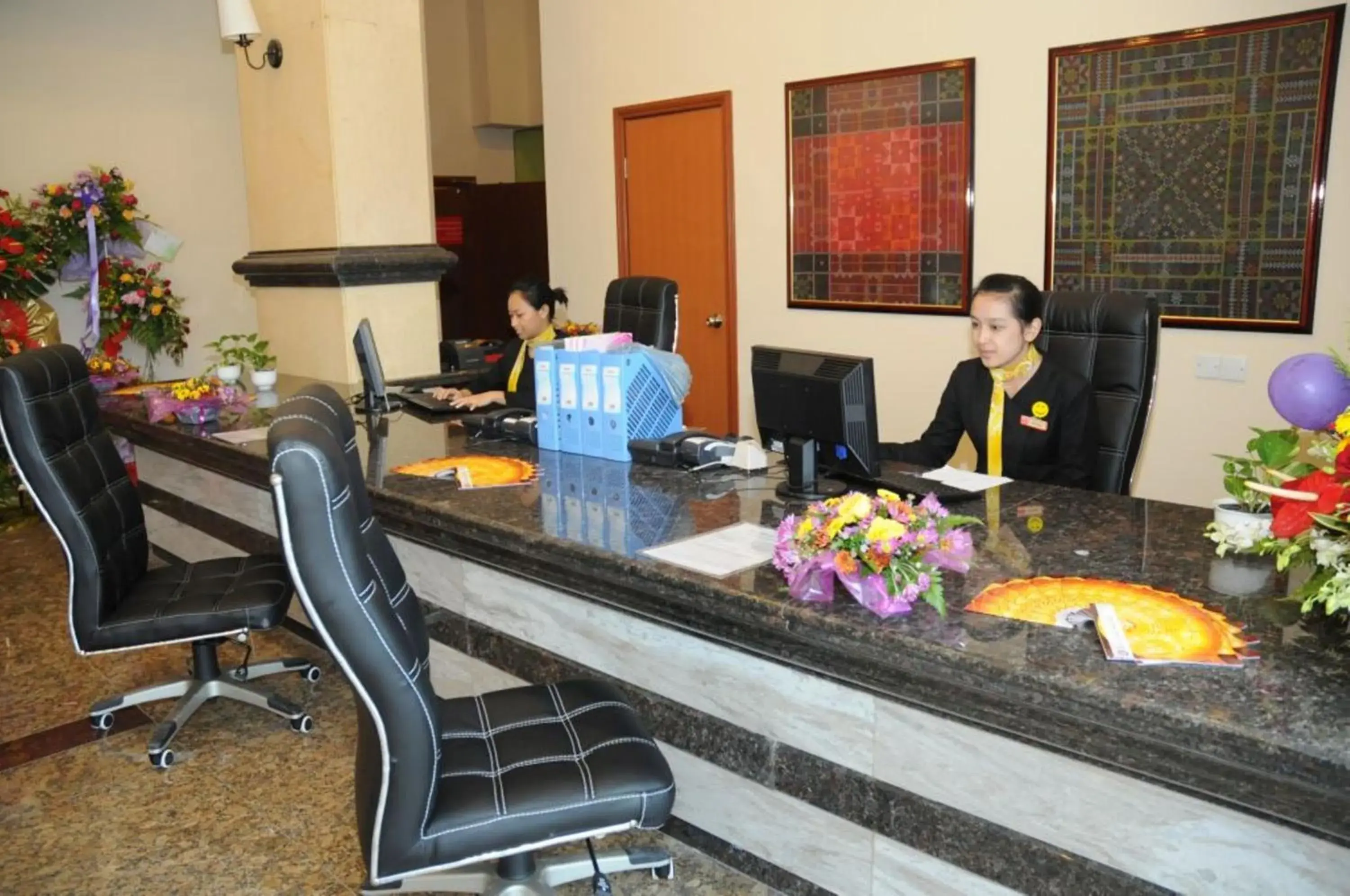 Staff in Tang Dynasty Bay Hotel