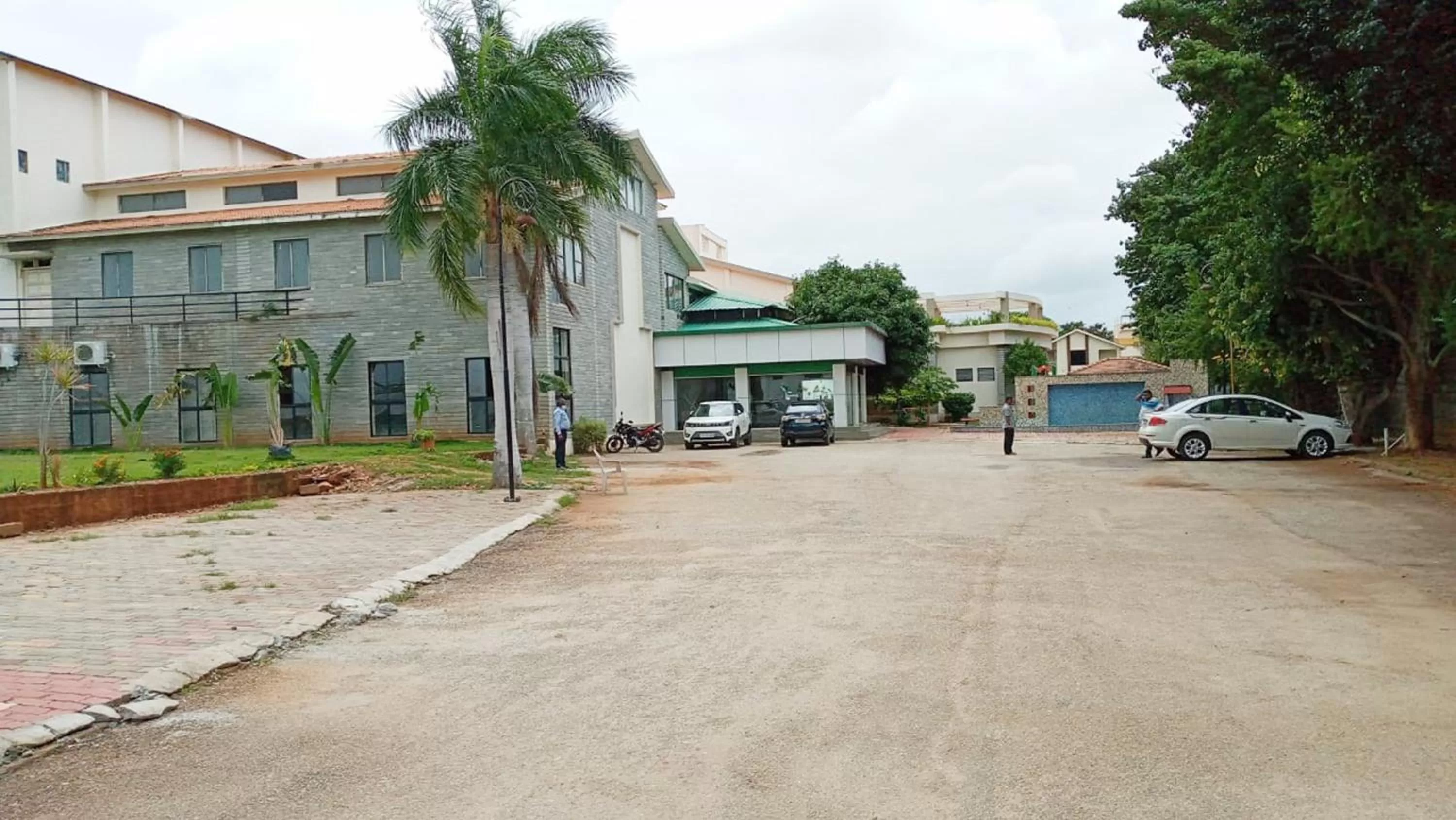 Property building in DVG Socials Retreat