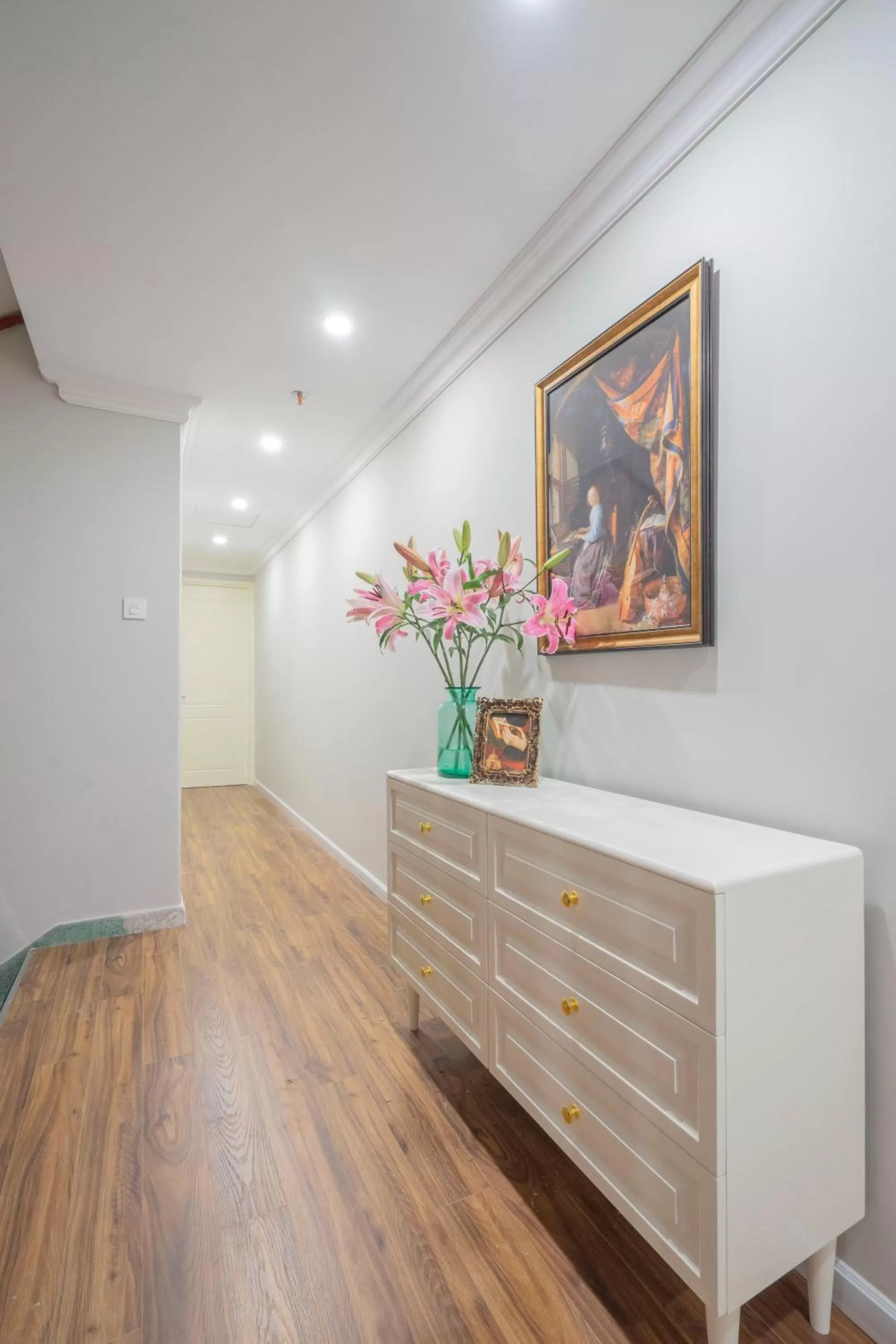 Communal lounge/ TV room, TV/Entertainment Center in SAZI HOTEL - BÙI THỊ XUÂN