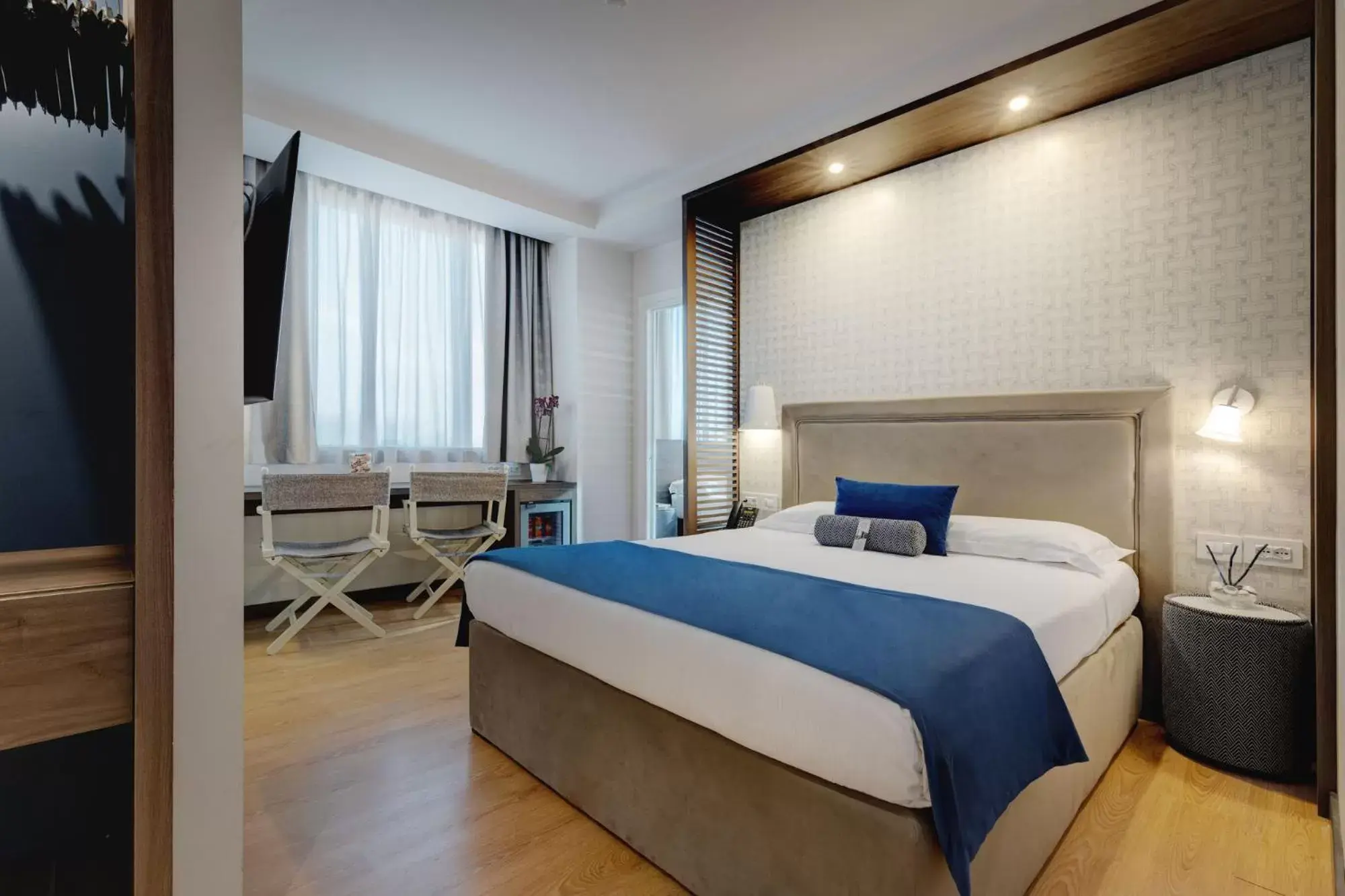 Junior Suite in Fly Decó Hotel Junior Suite in Fly Decó Hotel