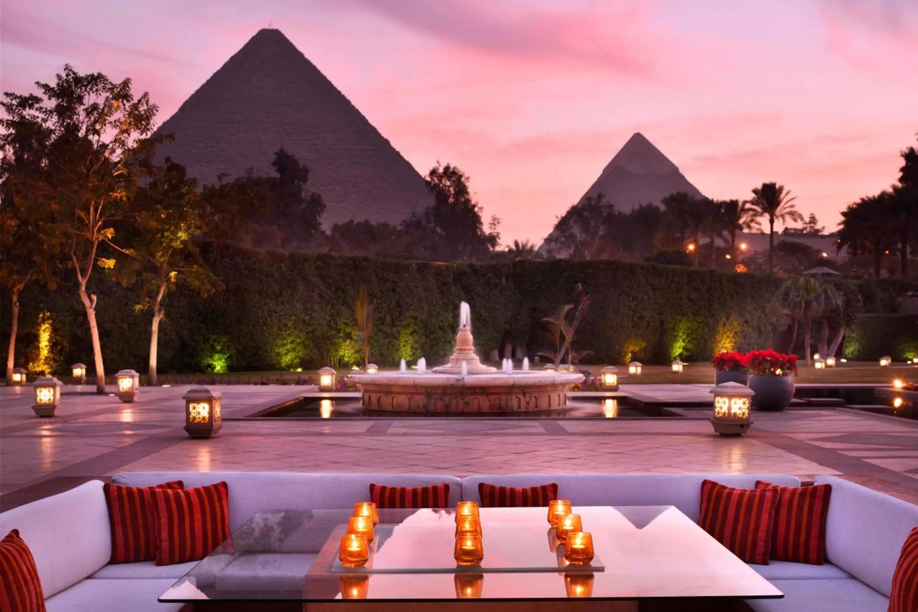 Restaurant/places to eat, Swimming Pool in Marriott Mena House, Cairo