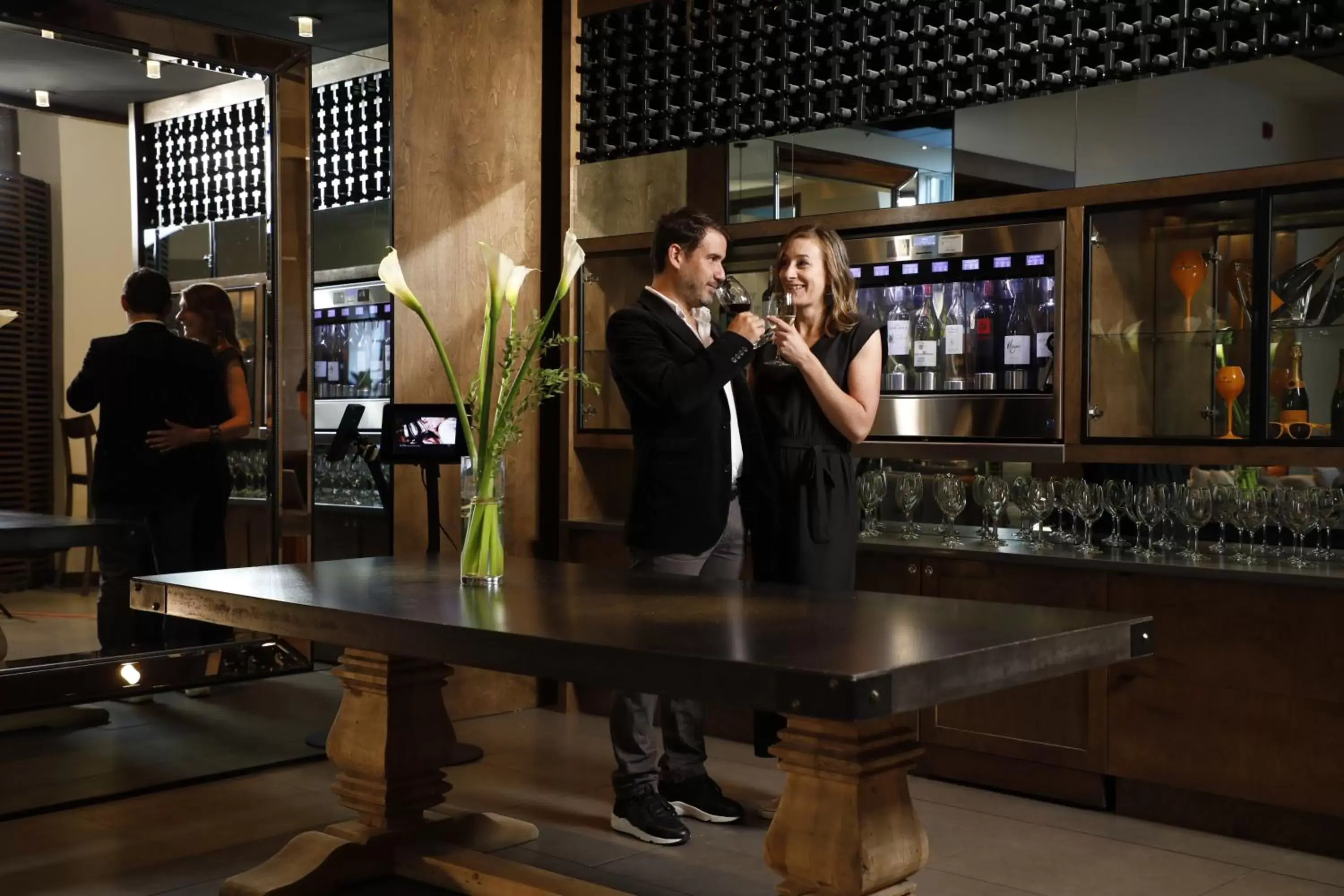 Lounge or bar in Hotel 71 by Preferred Hotels & Resorts Lounge or bar in Hotel 71 by Preferred Hotels & Resorts