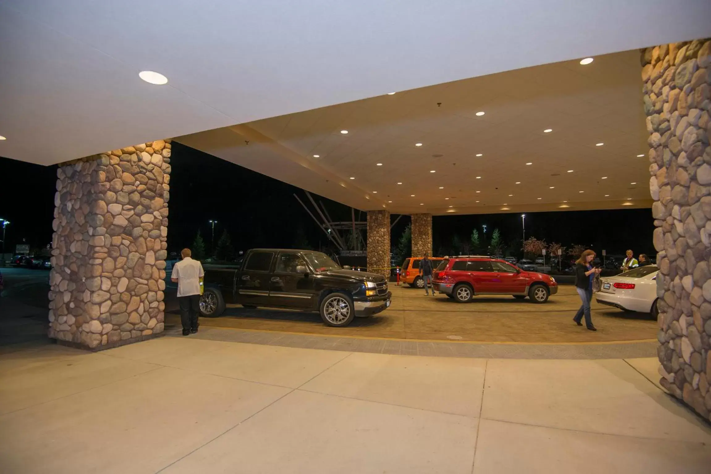 Facade/entrance in Win-River Resort and Casino