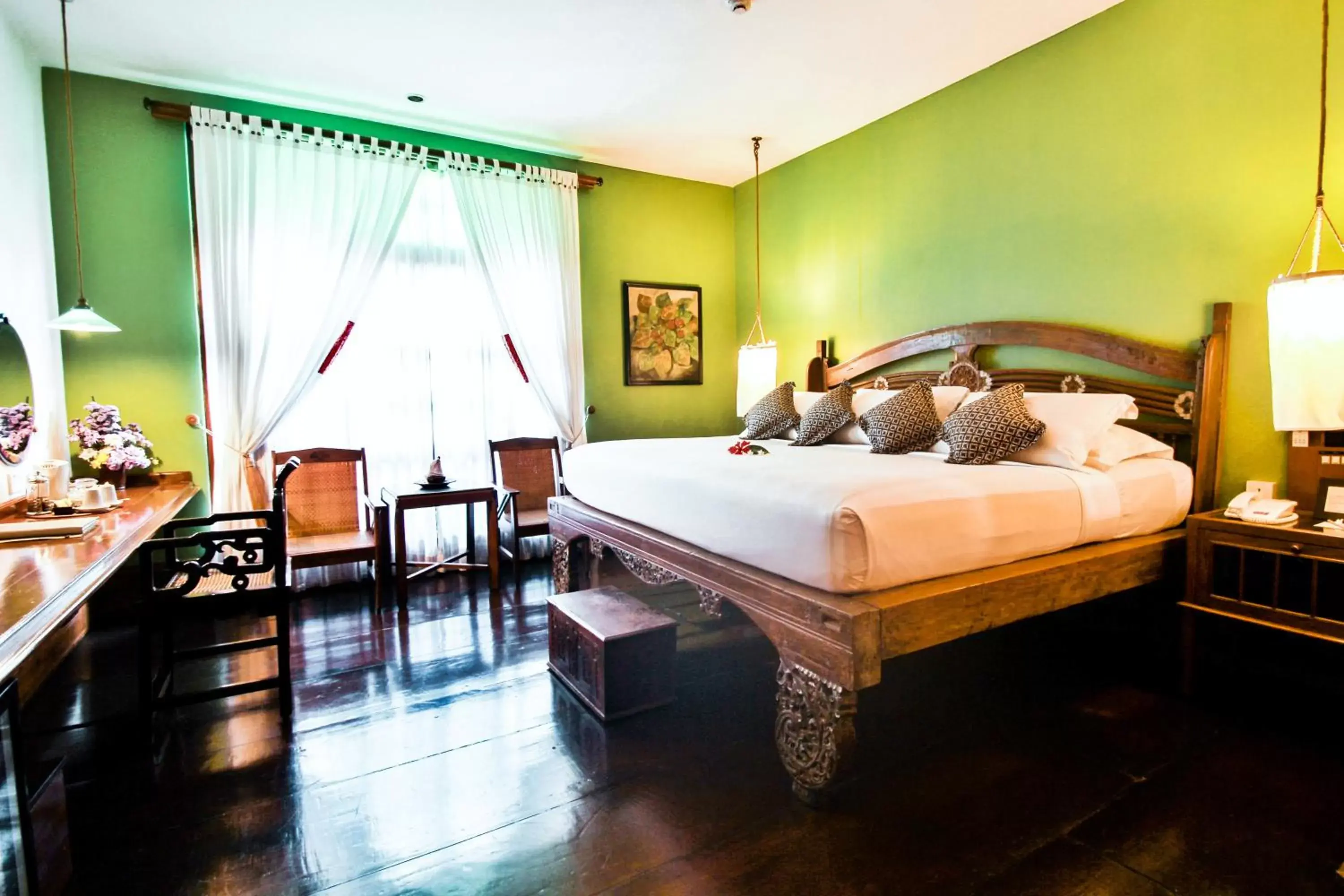 Bed in Hotel Tugu Malang - CHSE Certified