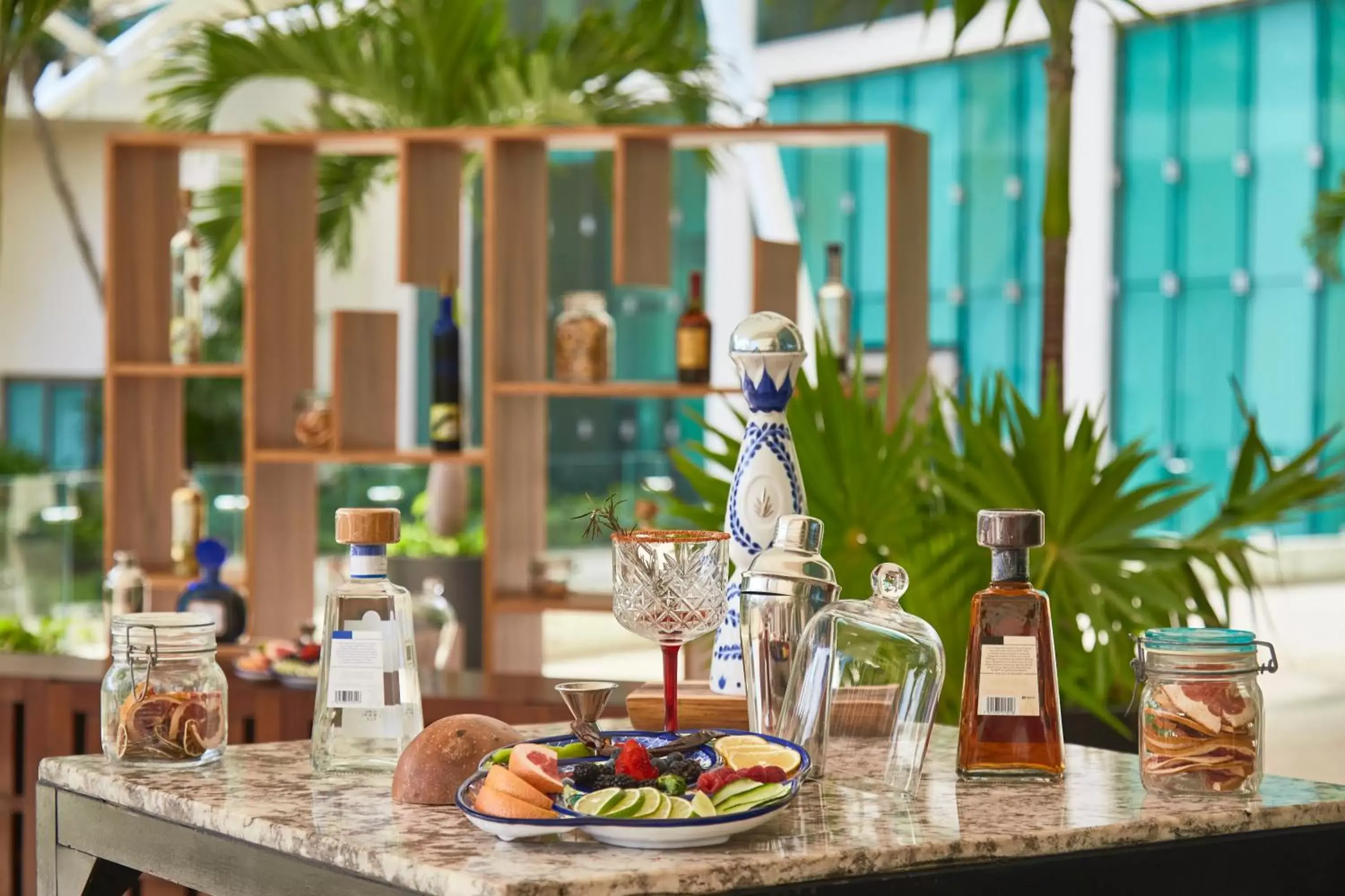 Restaurant/places to eat in Live Aqua Beach Resort Cancun