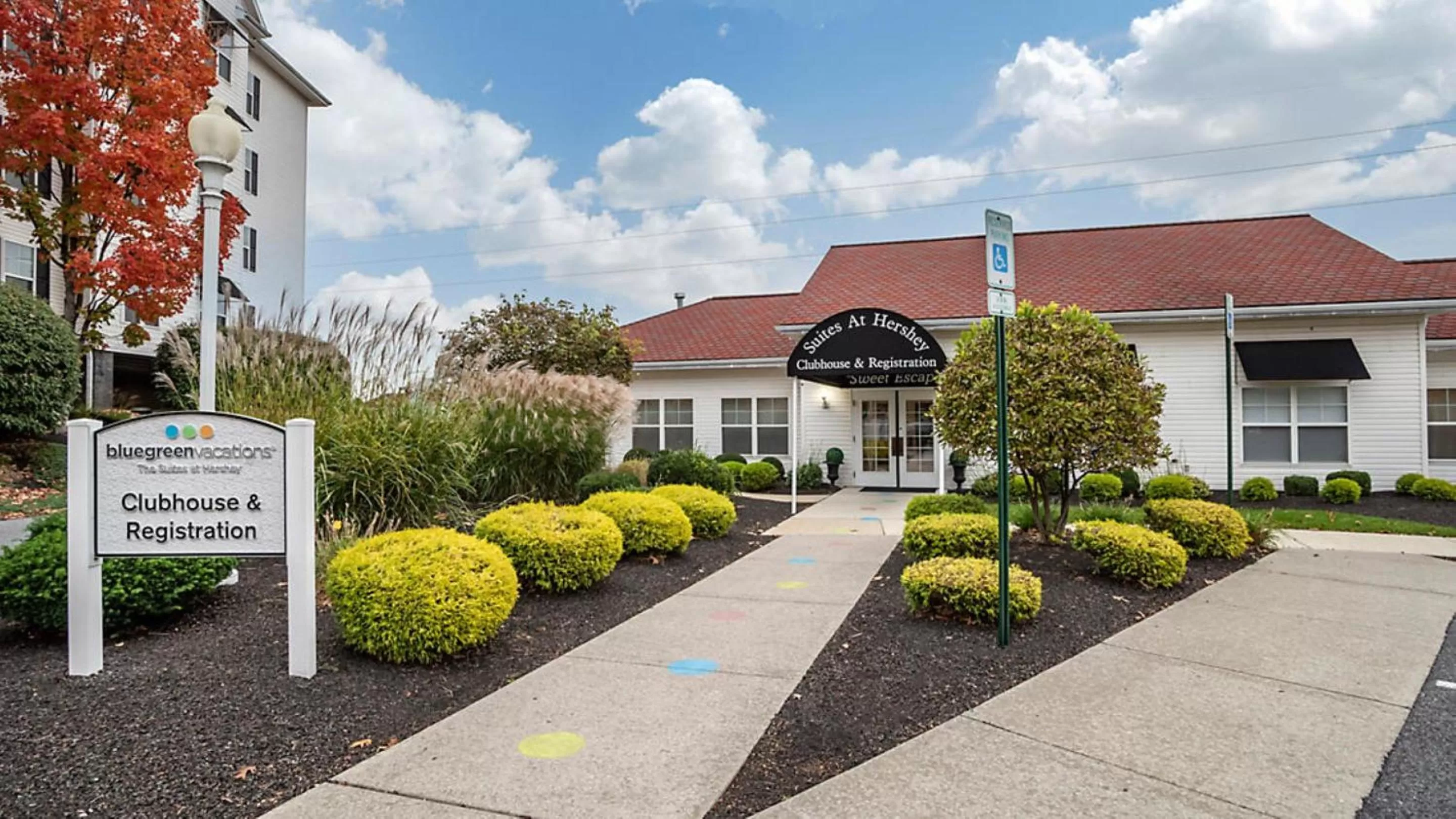 Property building in Bluegreen Vacations Suites at Hershey