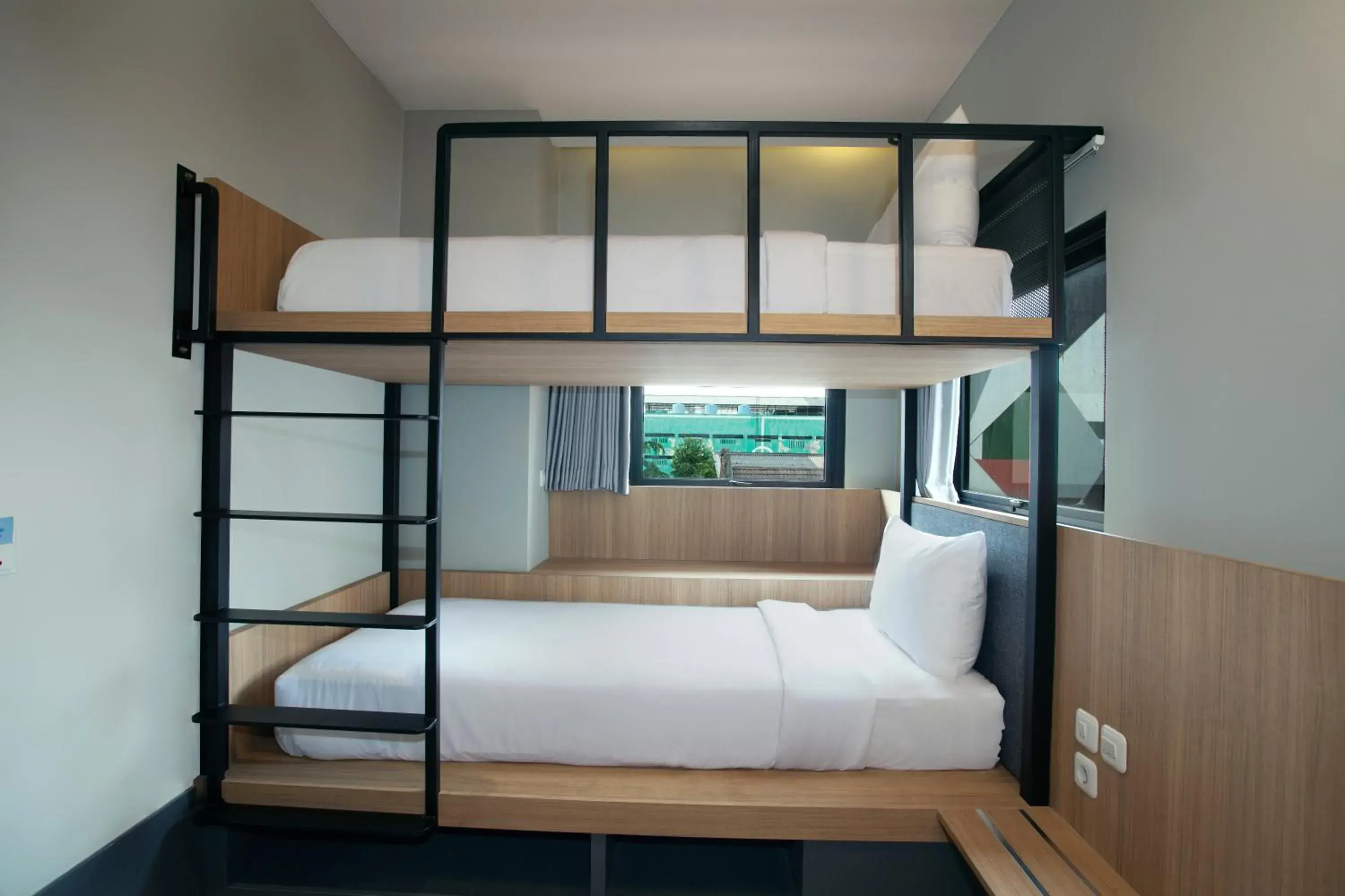 Bed, Bunk Bed in Liberta Hub Blok M Jakarta