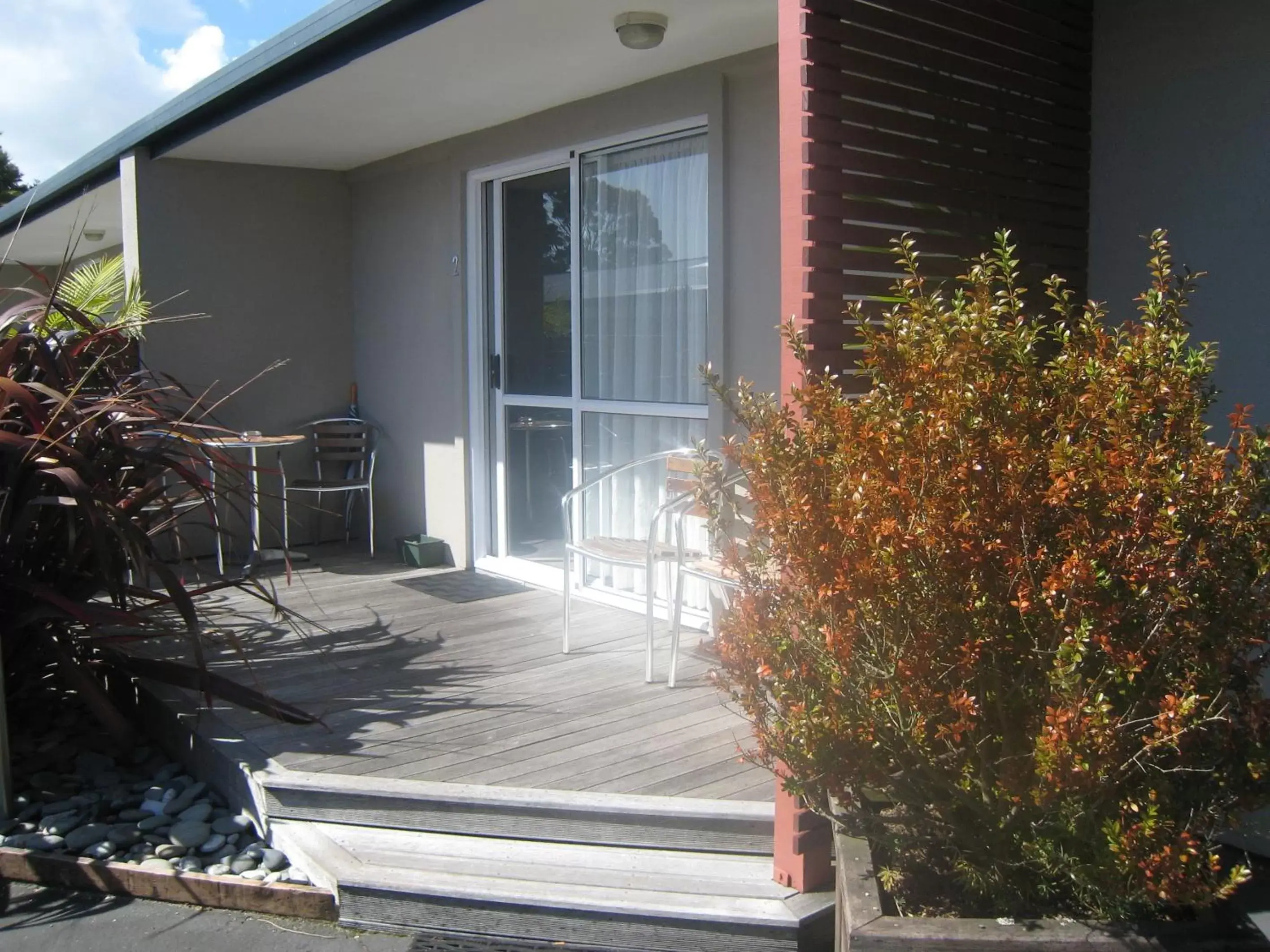 Facade/entrance in Buller Court on Palmerston