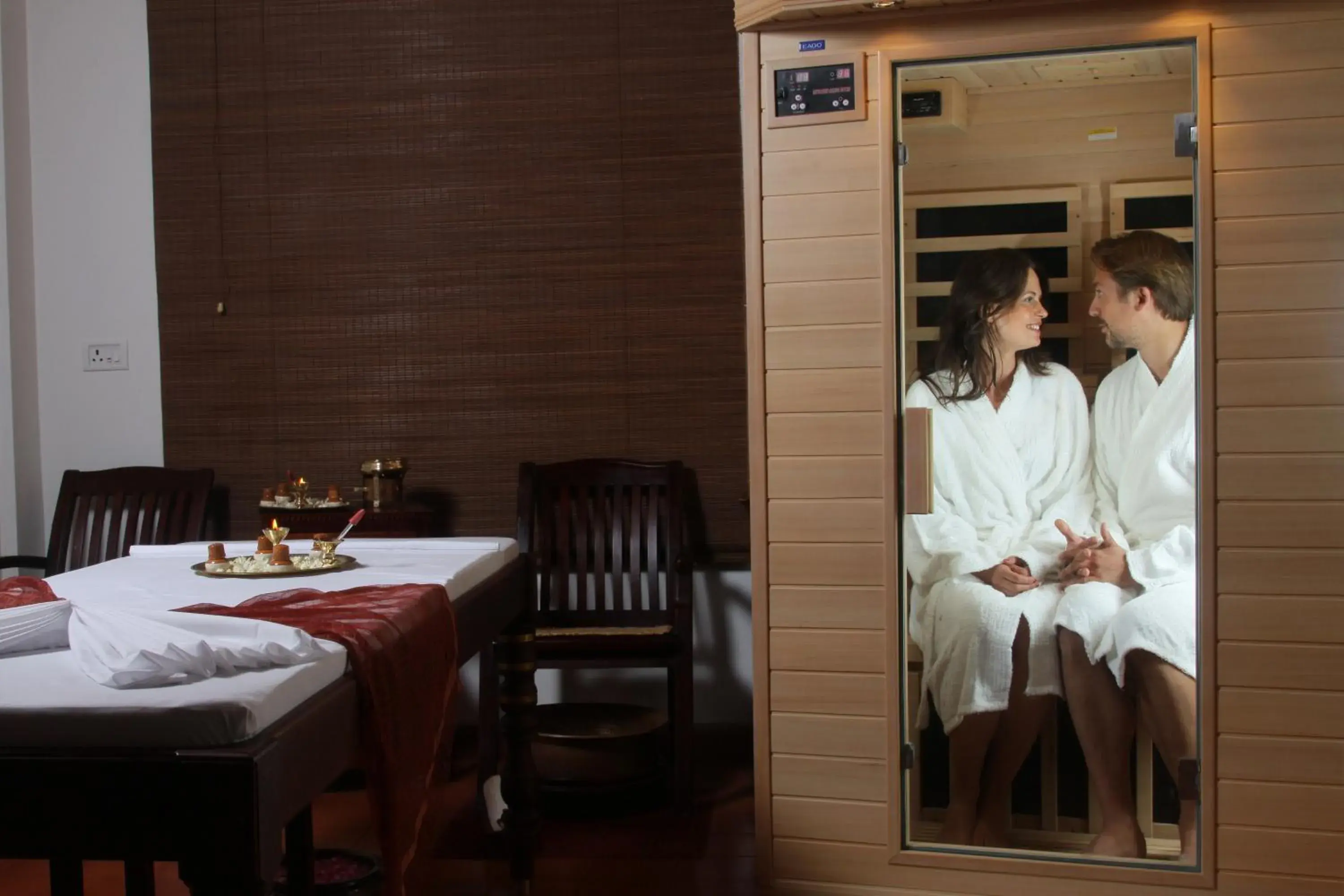 Sauna, Restaurant/Places to Eat in Blackberry Hills Retreat And Spa