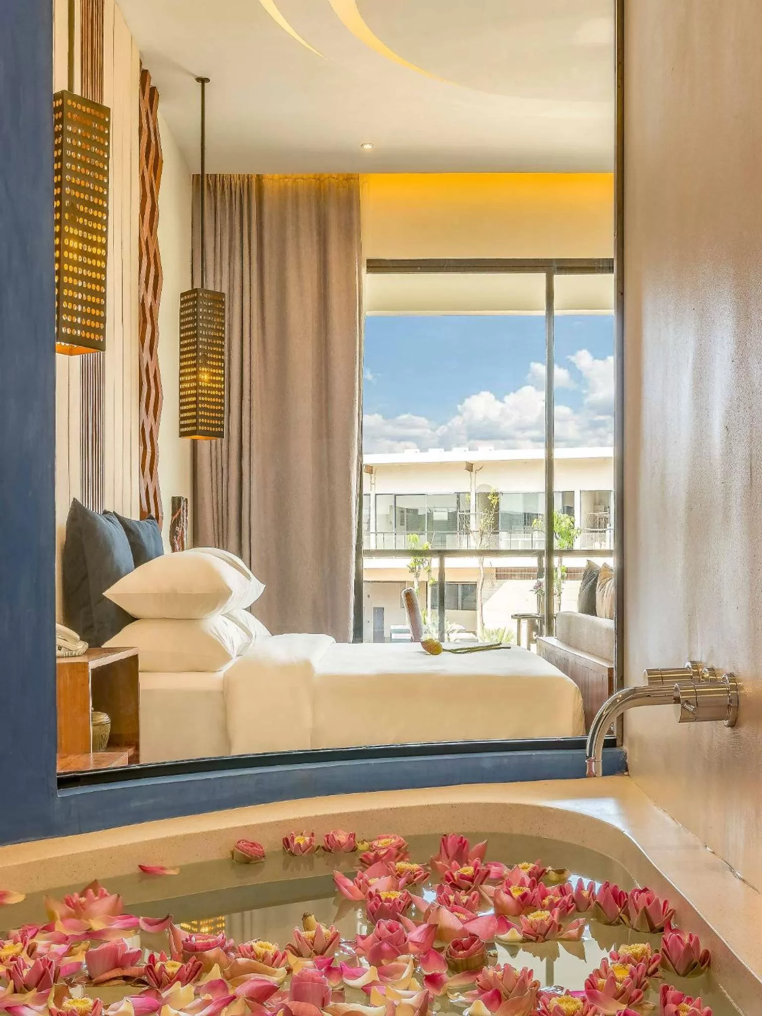 Bathroom, Bed in Metta Residence & Spa