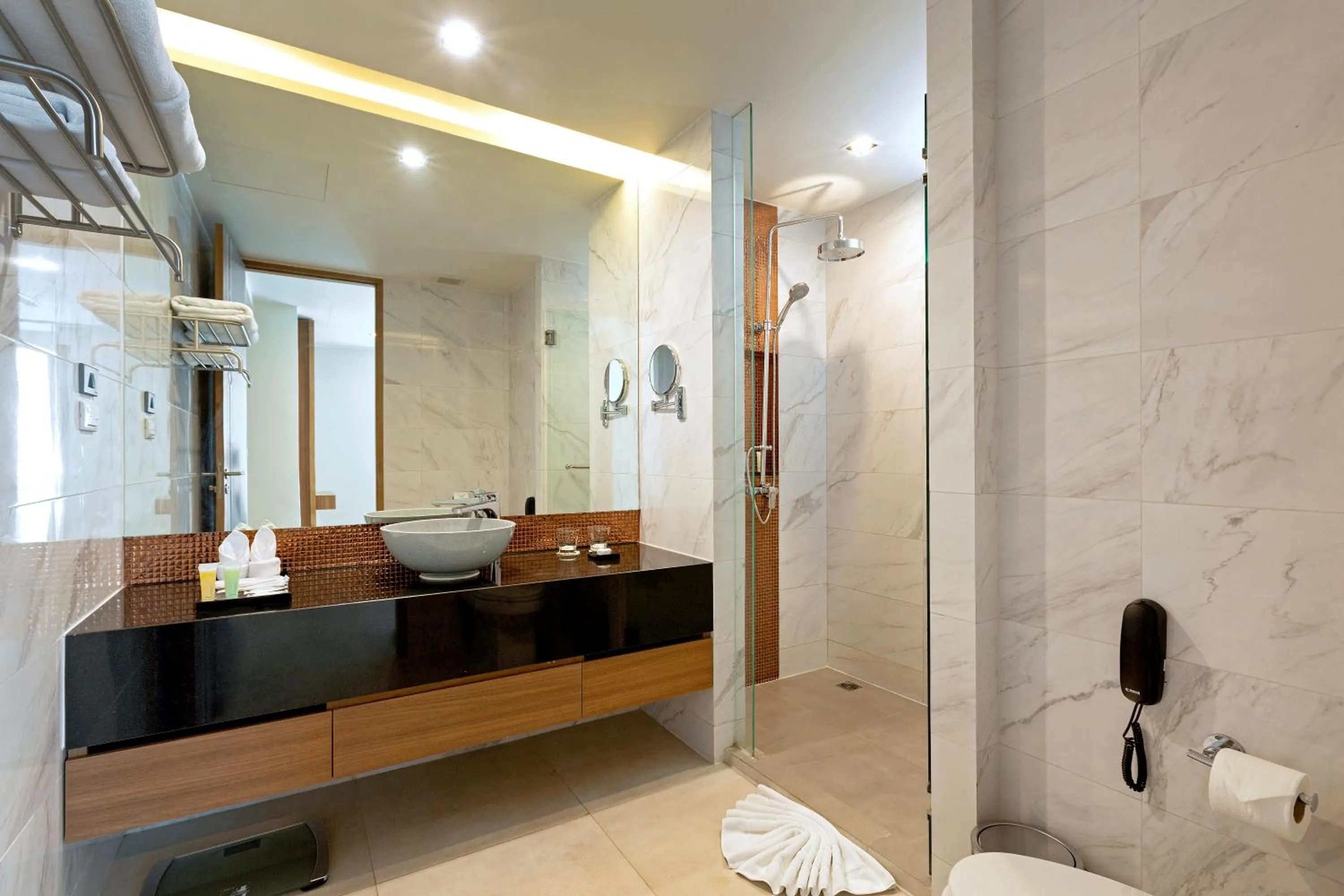 Bathroom in Splash Beach Resort Phuket Family-Friendly Water Park Resort Near Phuket Airport