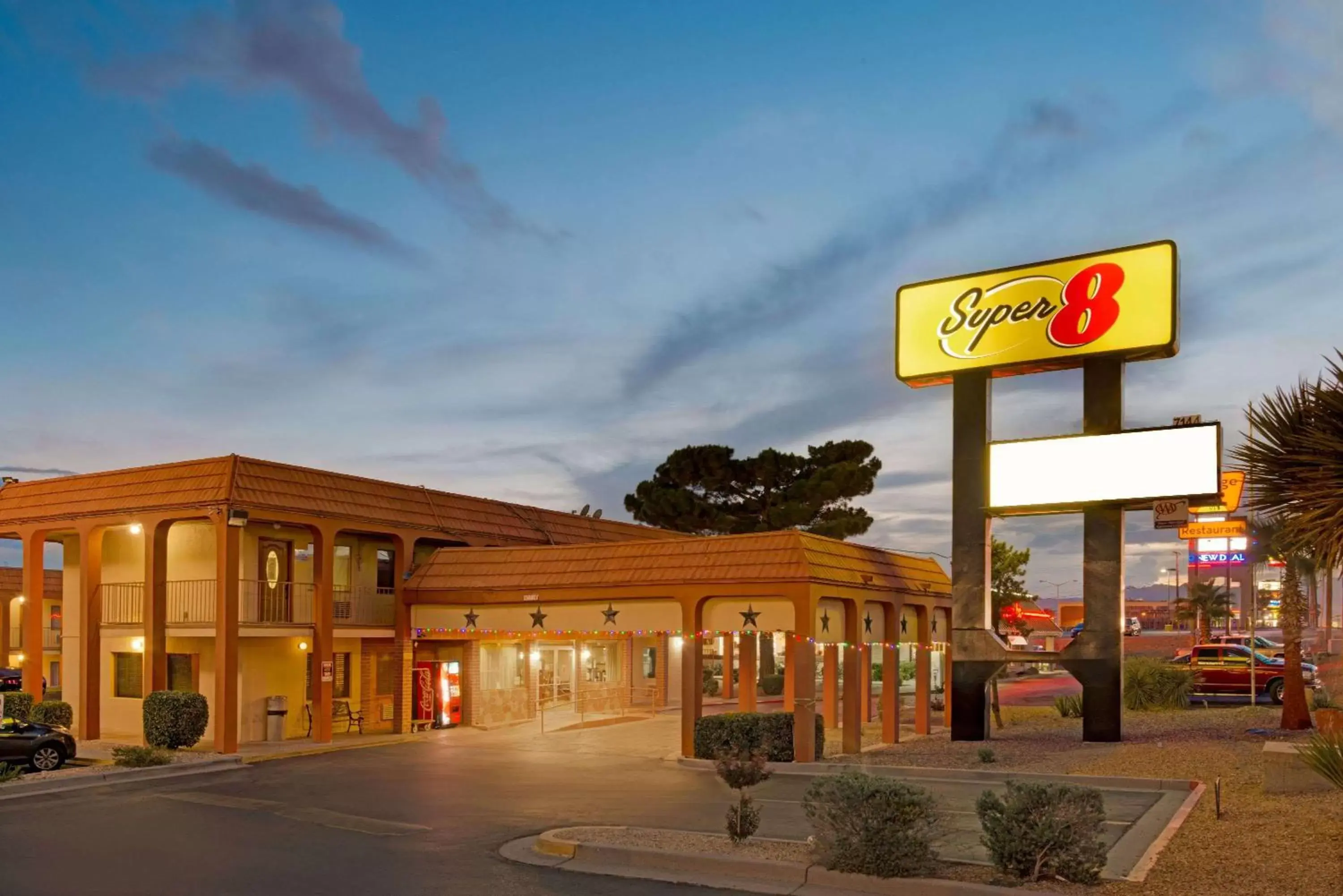 Property Building in Super 8 by Wyndham El Paso Airport