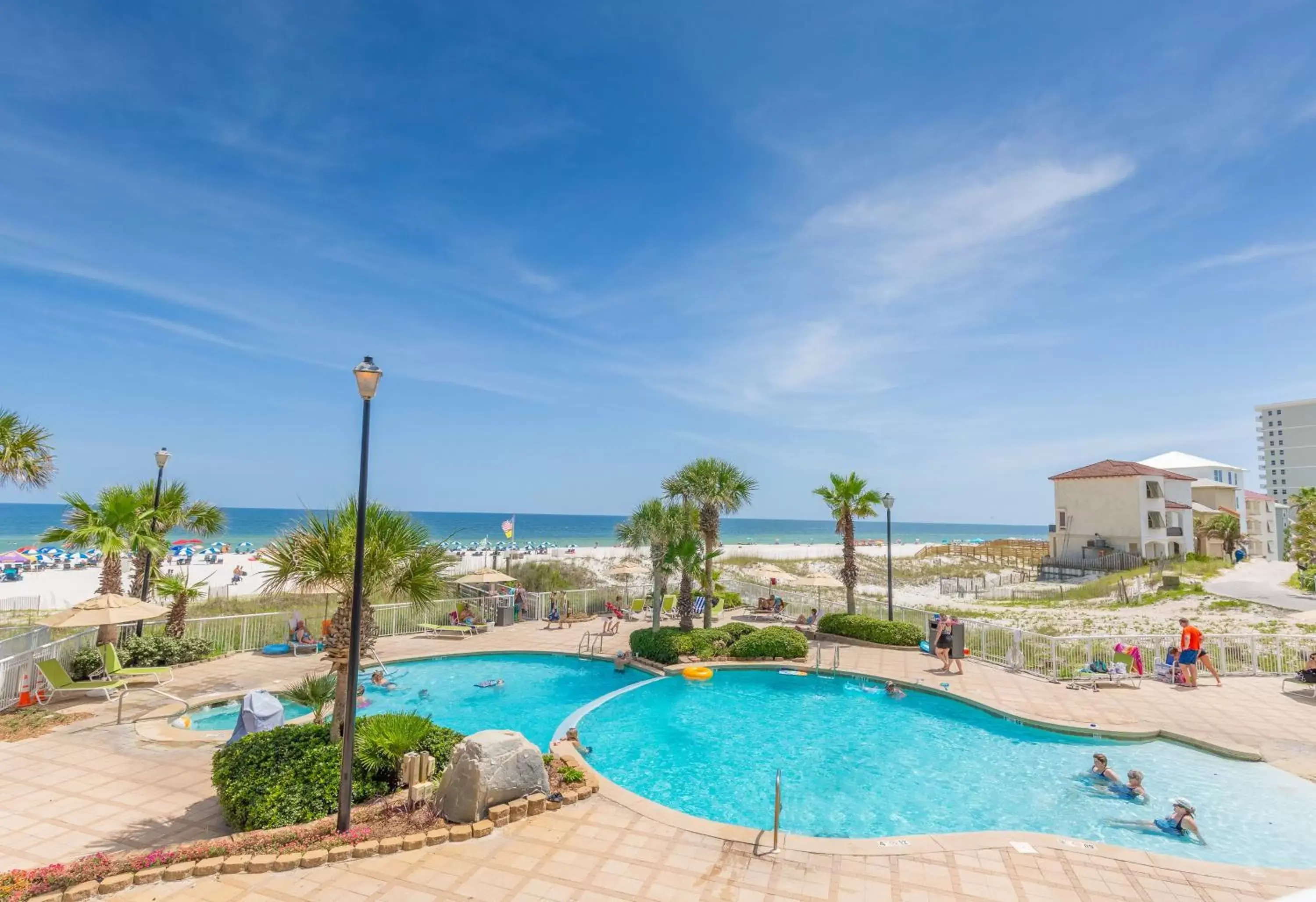 Photo of the whole room, Swimming Pool in Holiday Inn Express Orange Beach - On The Beach, an IHG Hotel